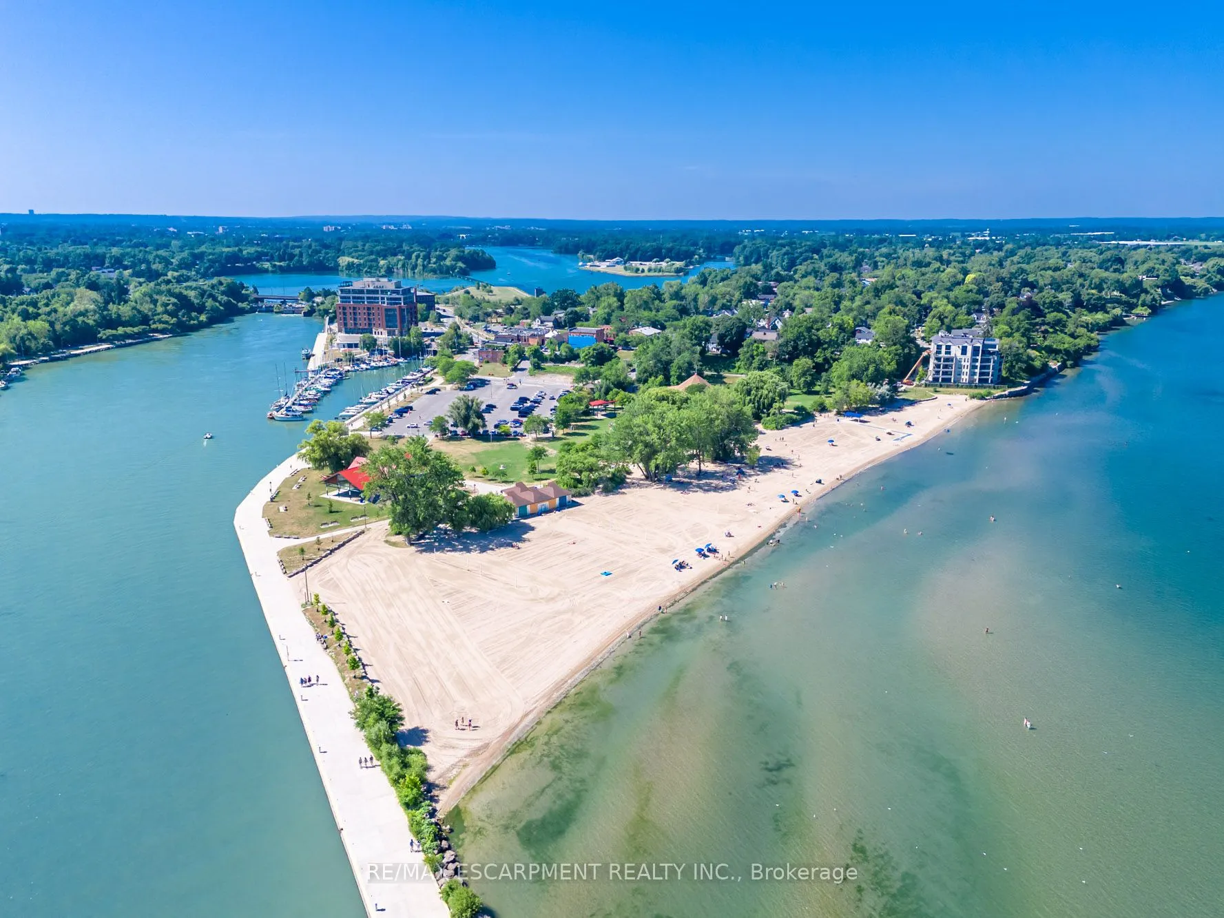53 Bayview Drive
