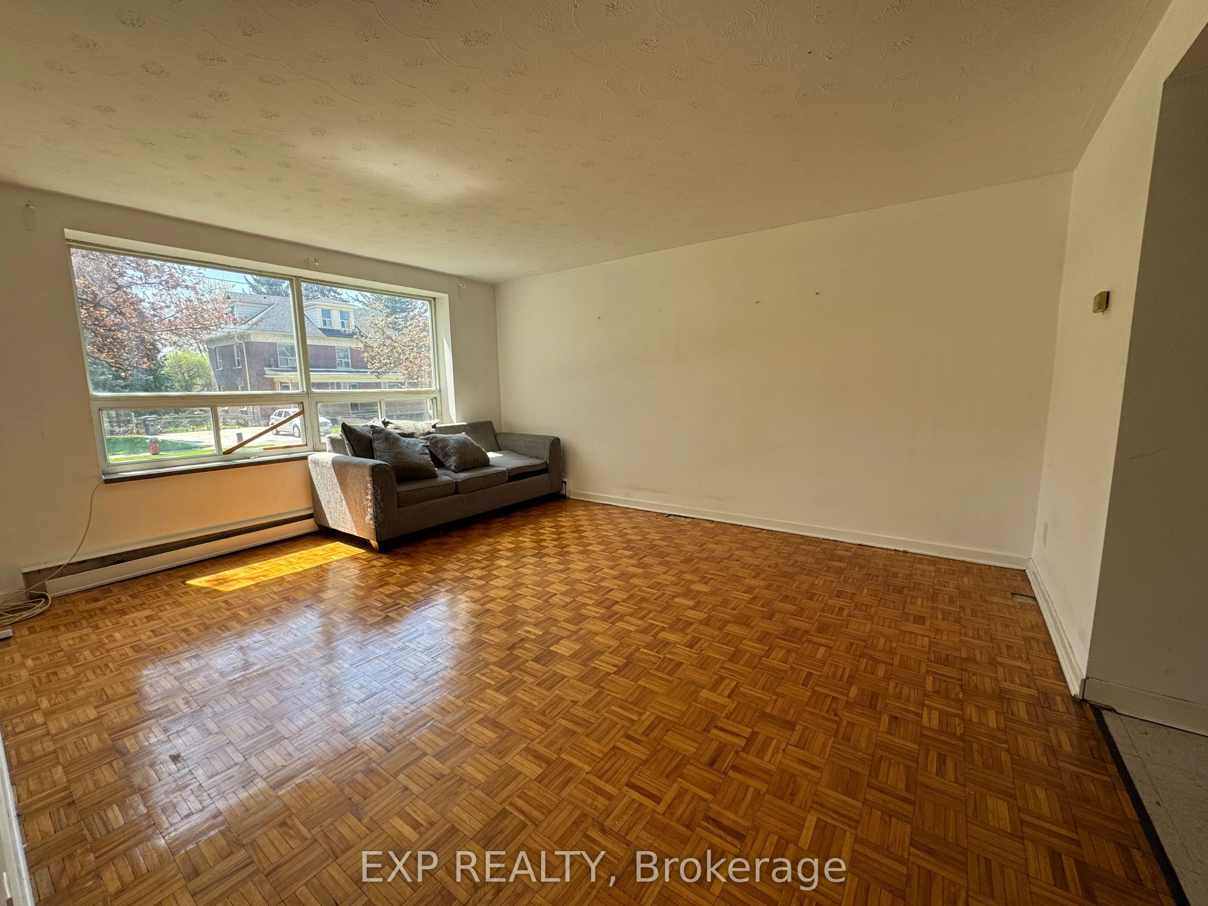6049 Culp Street, #3