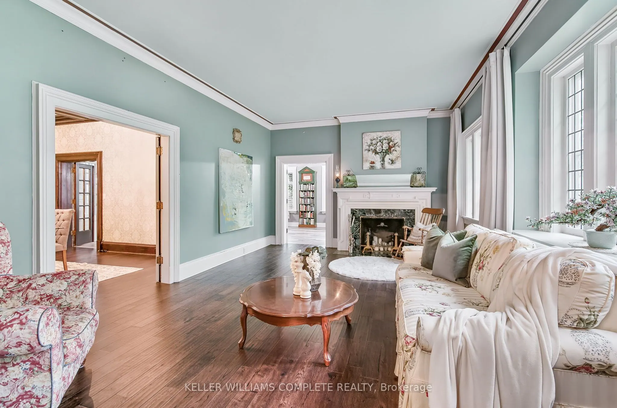 122 Dufferin Avenue