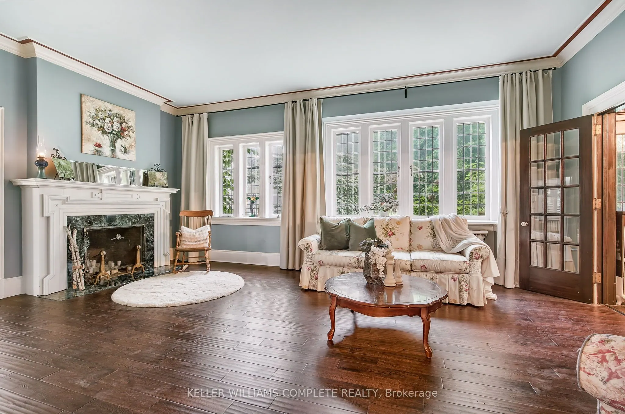 122 Dufferin Avenue