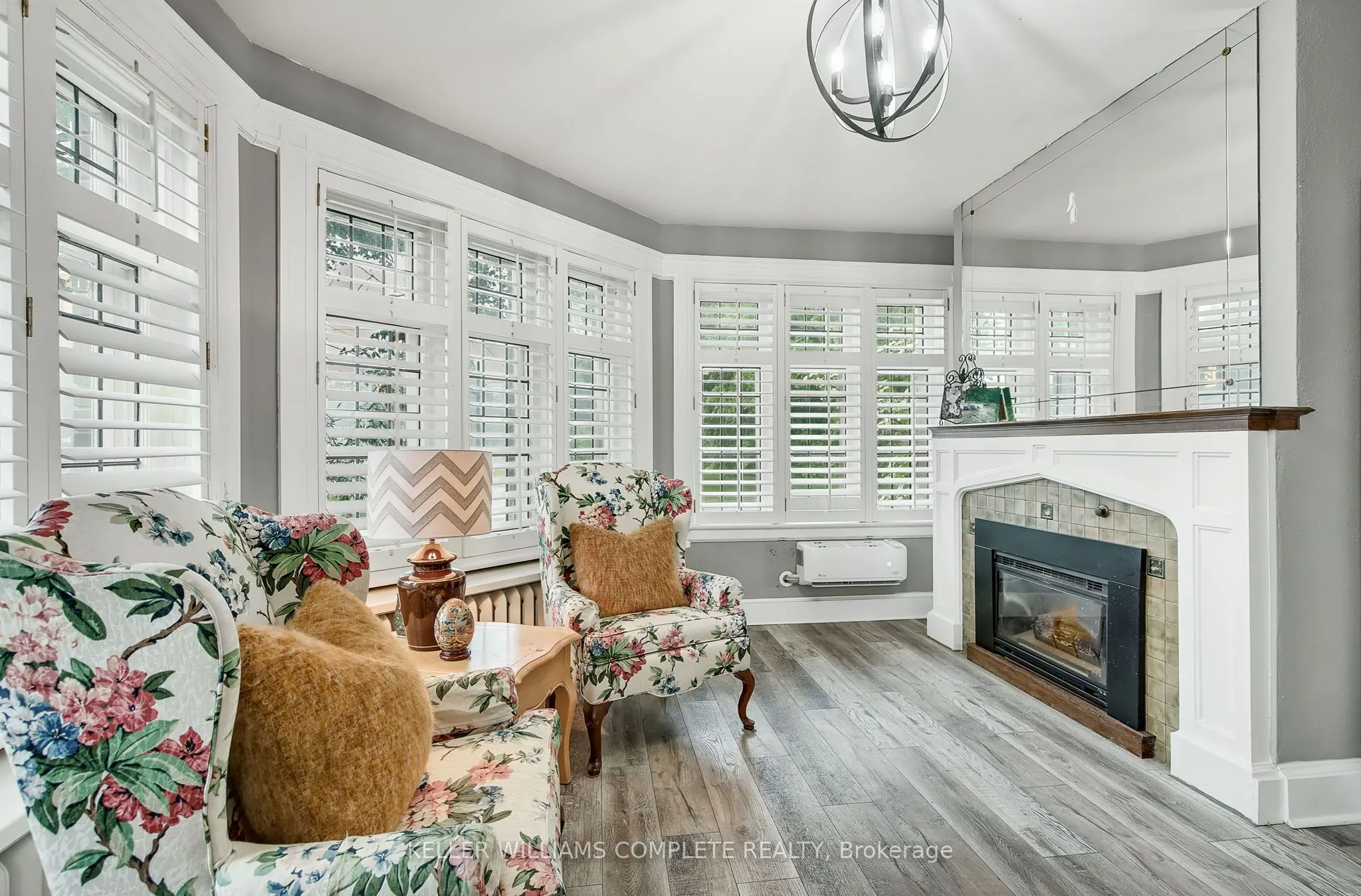 122 Dufferin Avenue