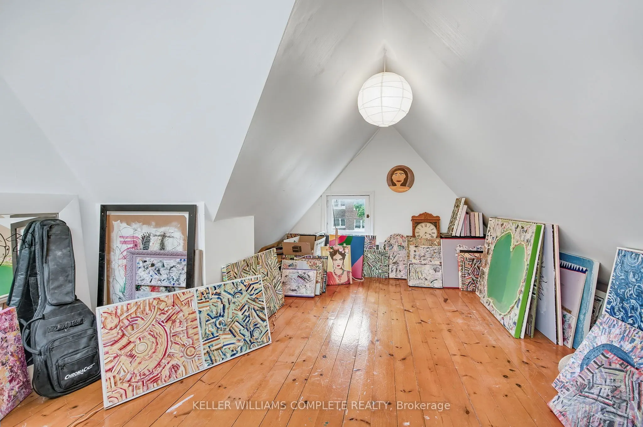 122 Dufferin Avenue