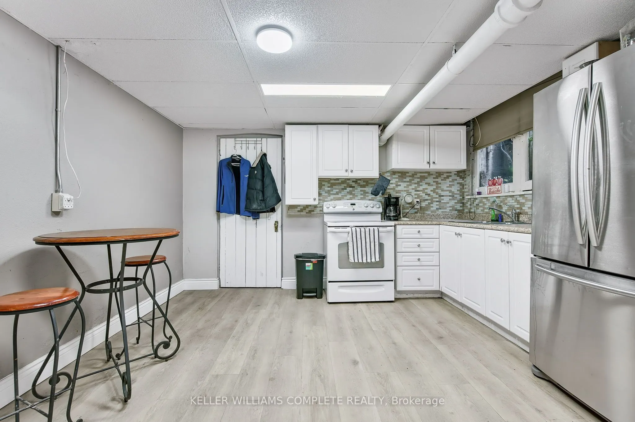 122 Dufferin Avenue
