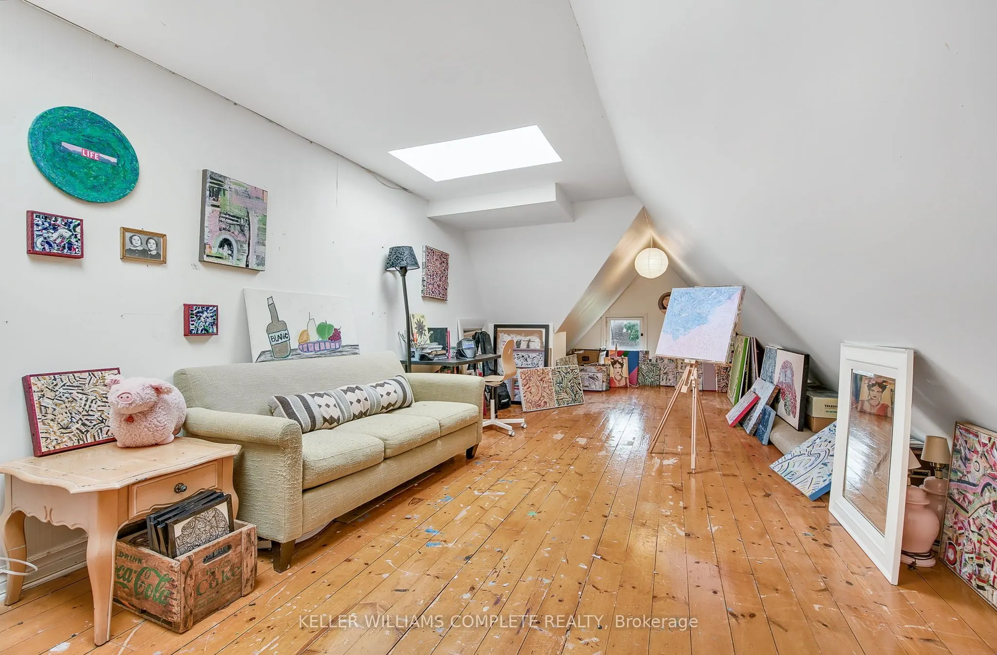 122 Dufferin Avenue