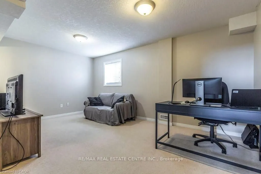 316 Parkvale Drive