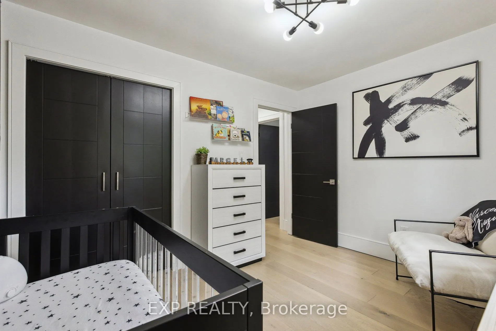 77 Imperial Road N