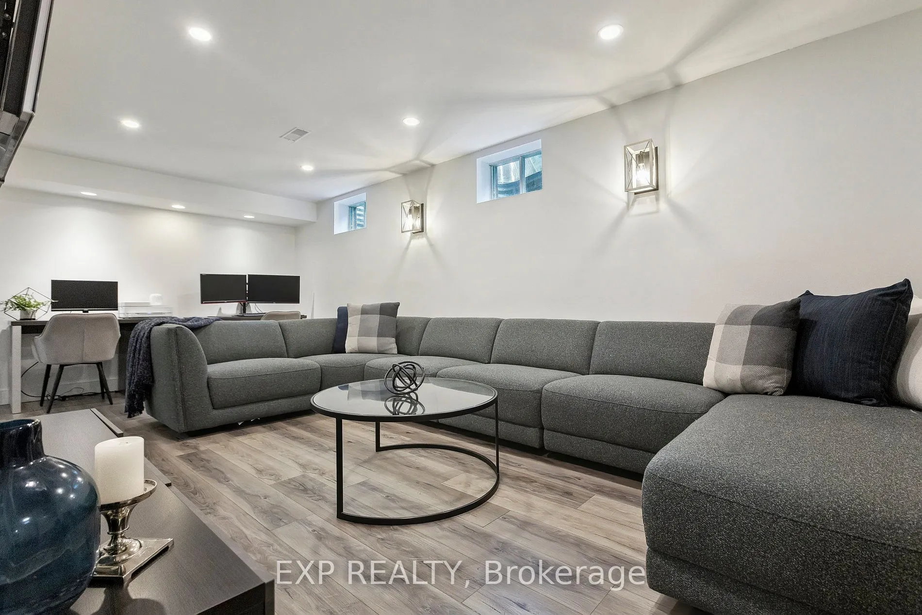 77 Imperial Road N