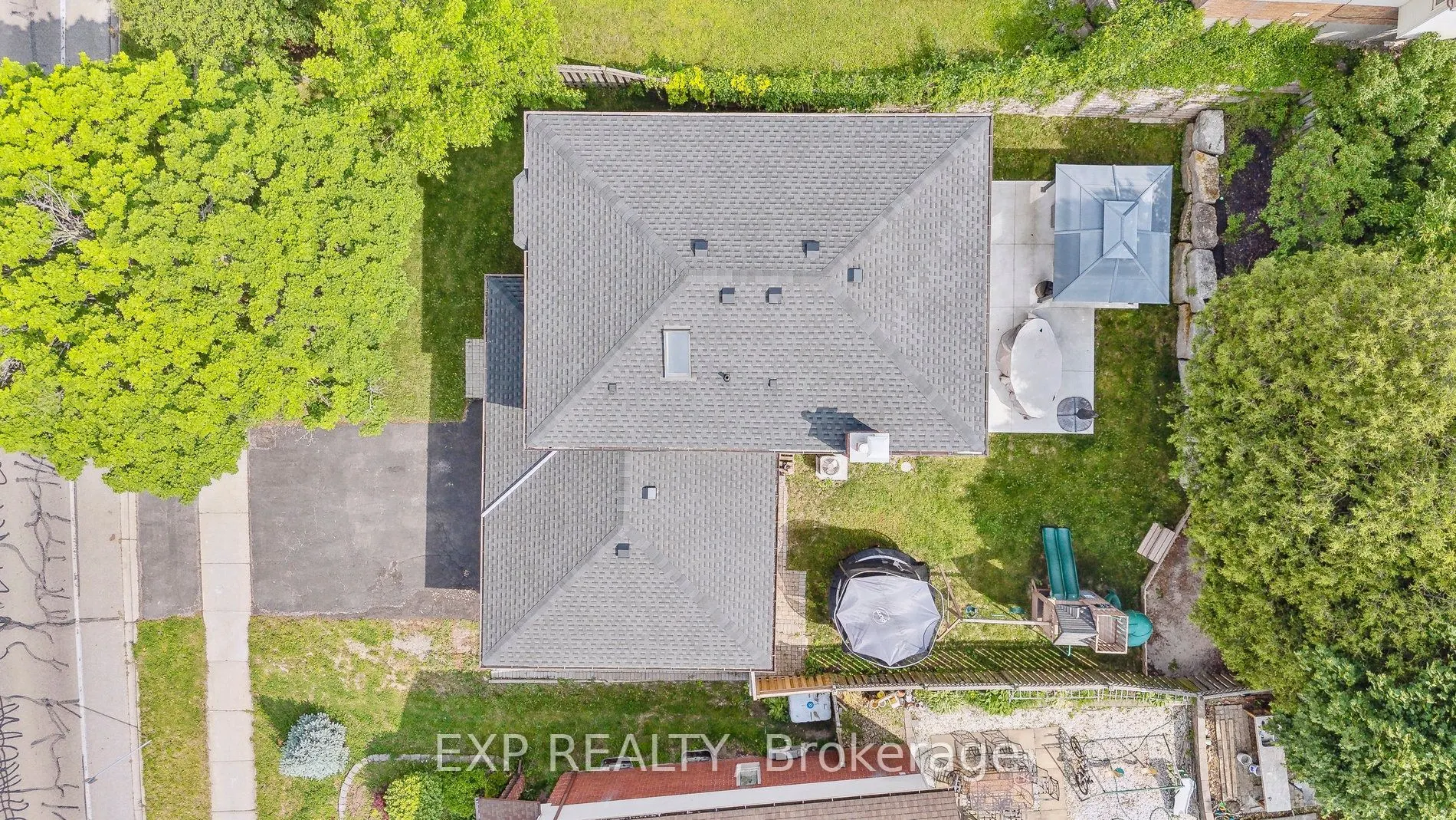 77 Imperial Road N
