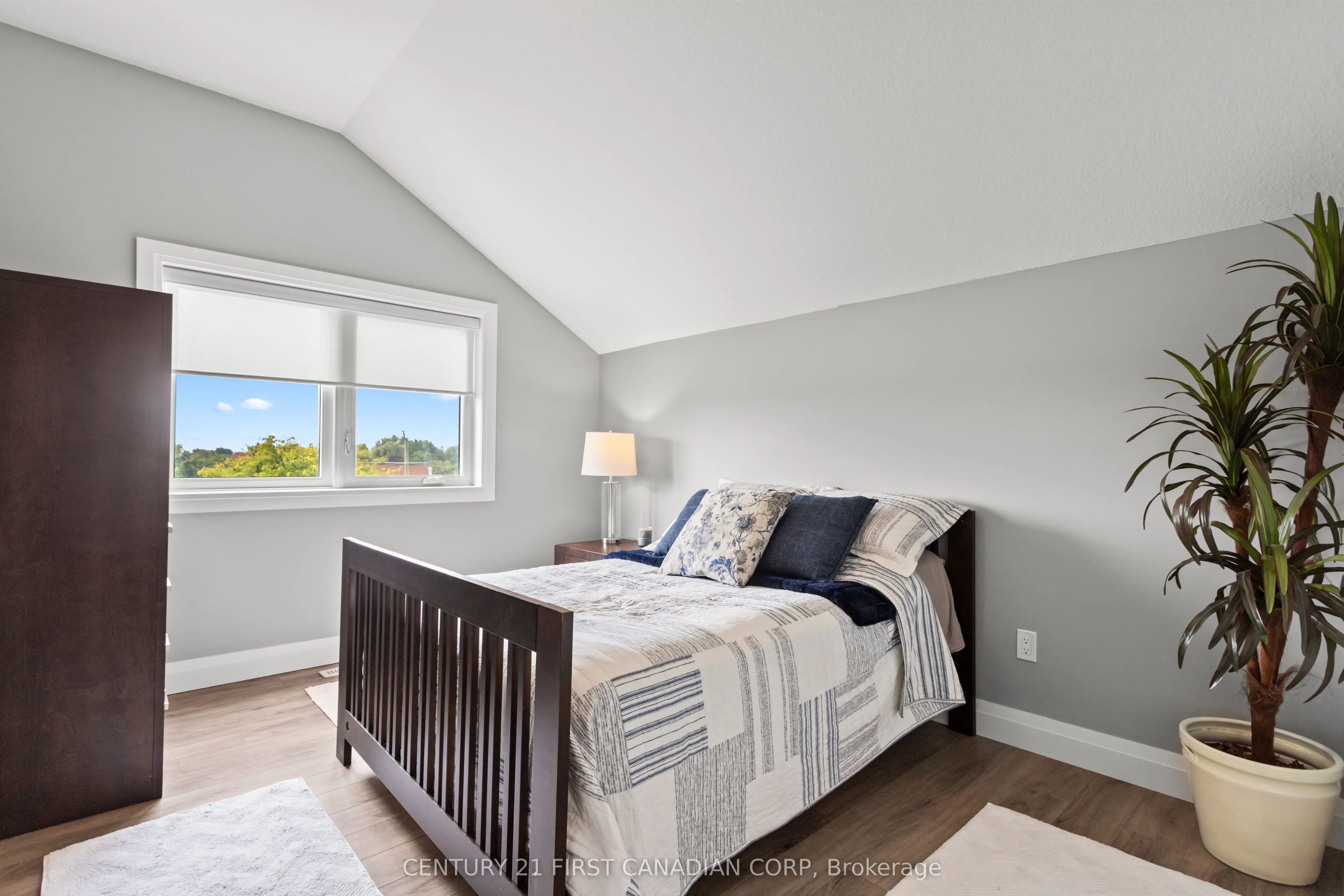 10038 Oxbow Drive, #3