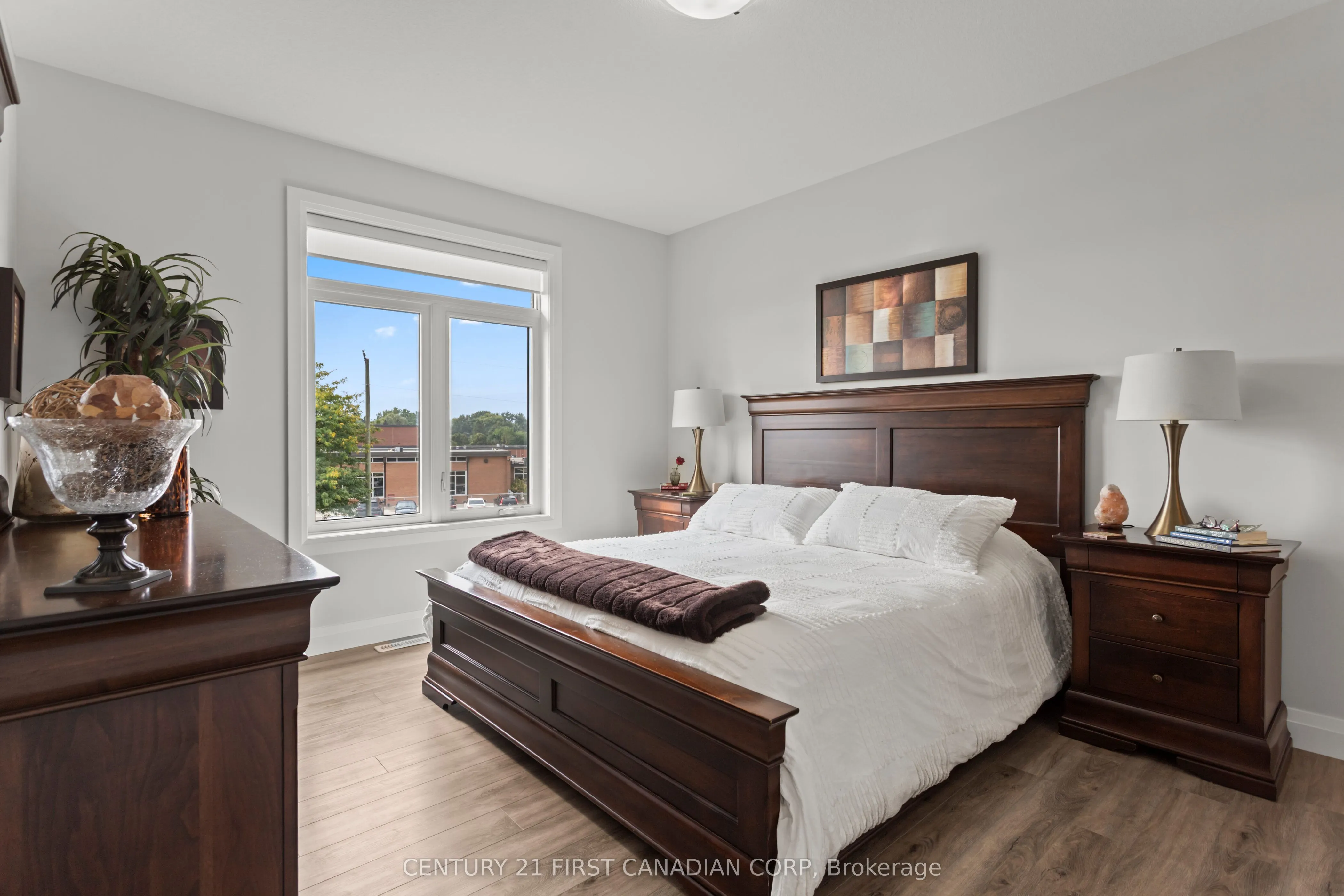 10038 Oxbow Drive, #3