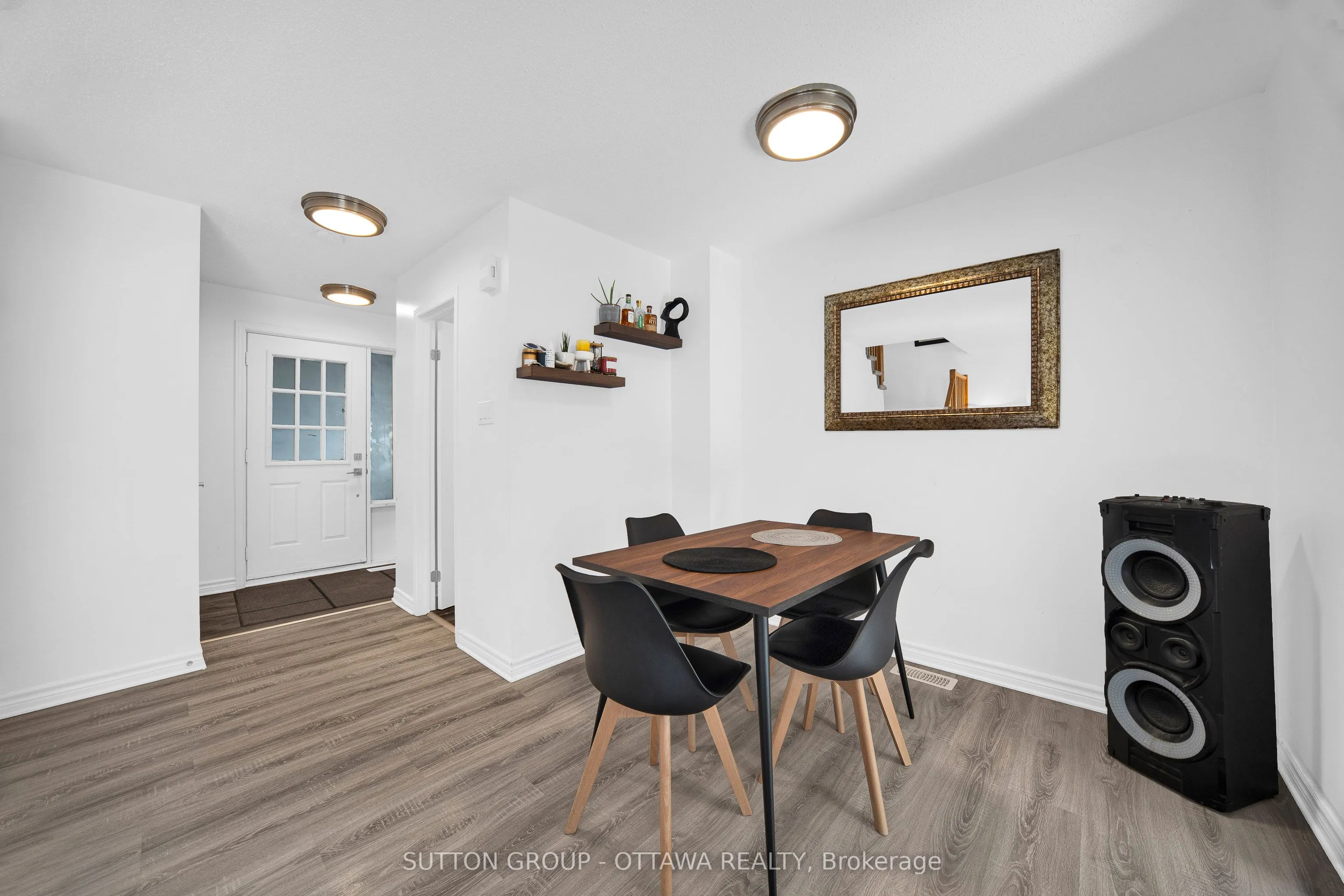 313 Stoneway Drive