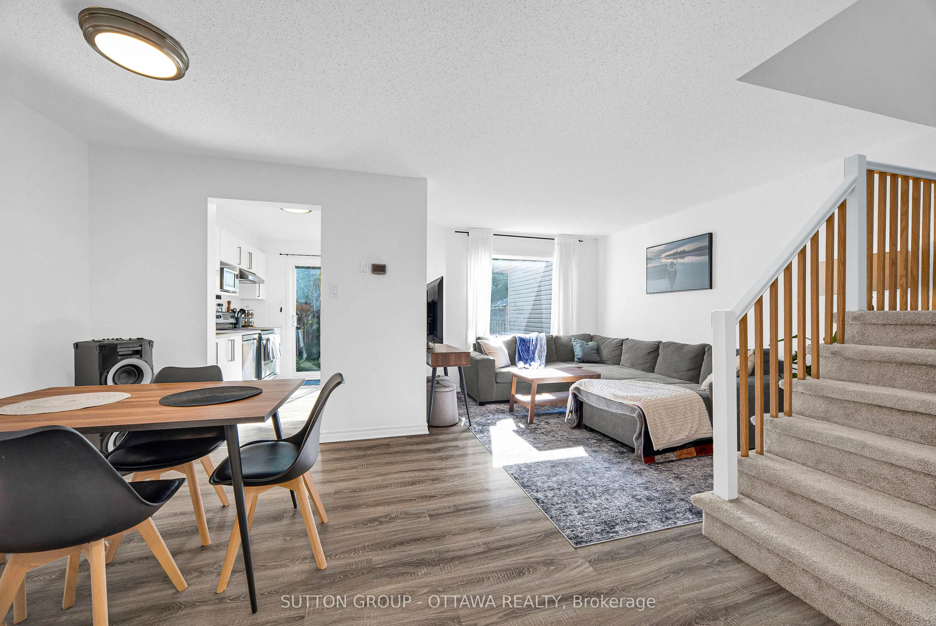 313 Stoneway Drive