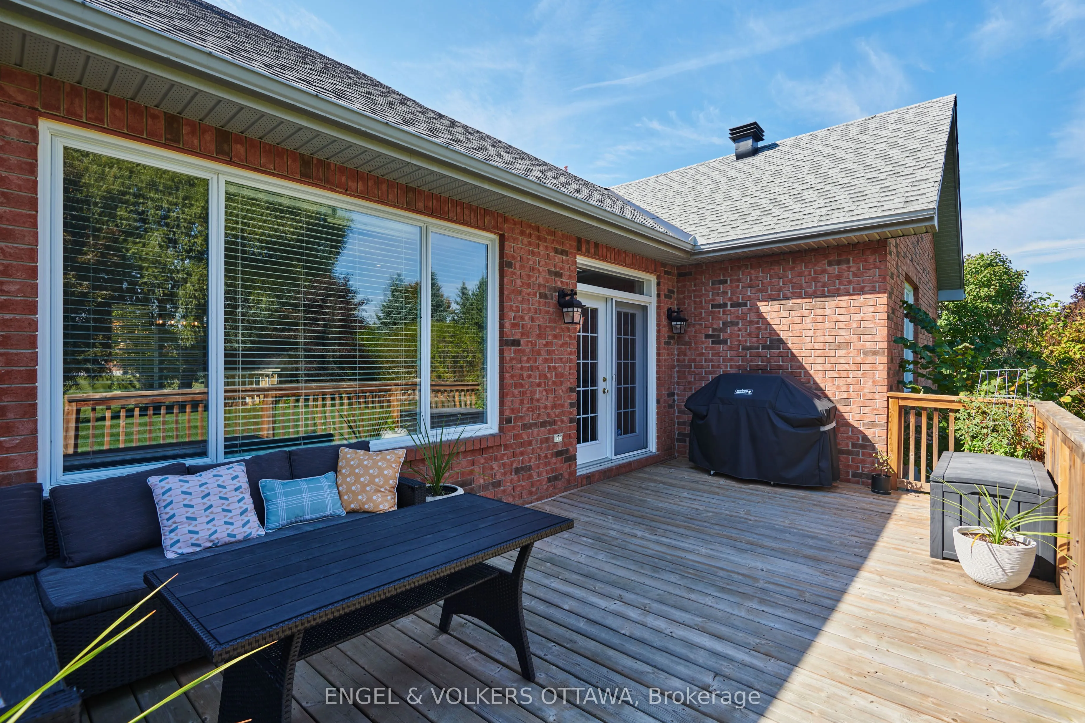 1491 Stableview Way