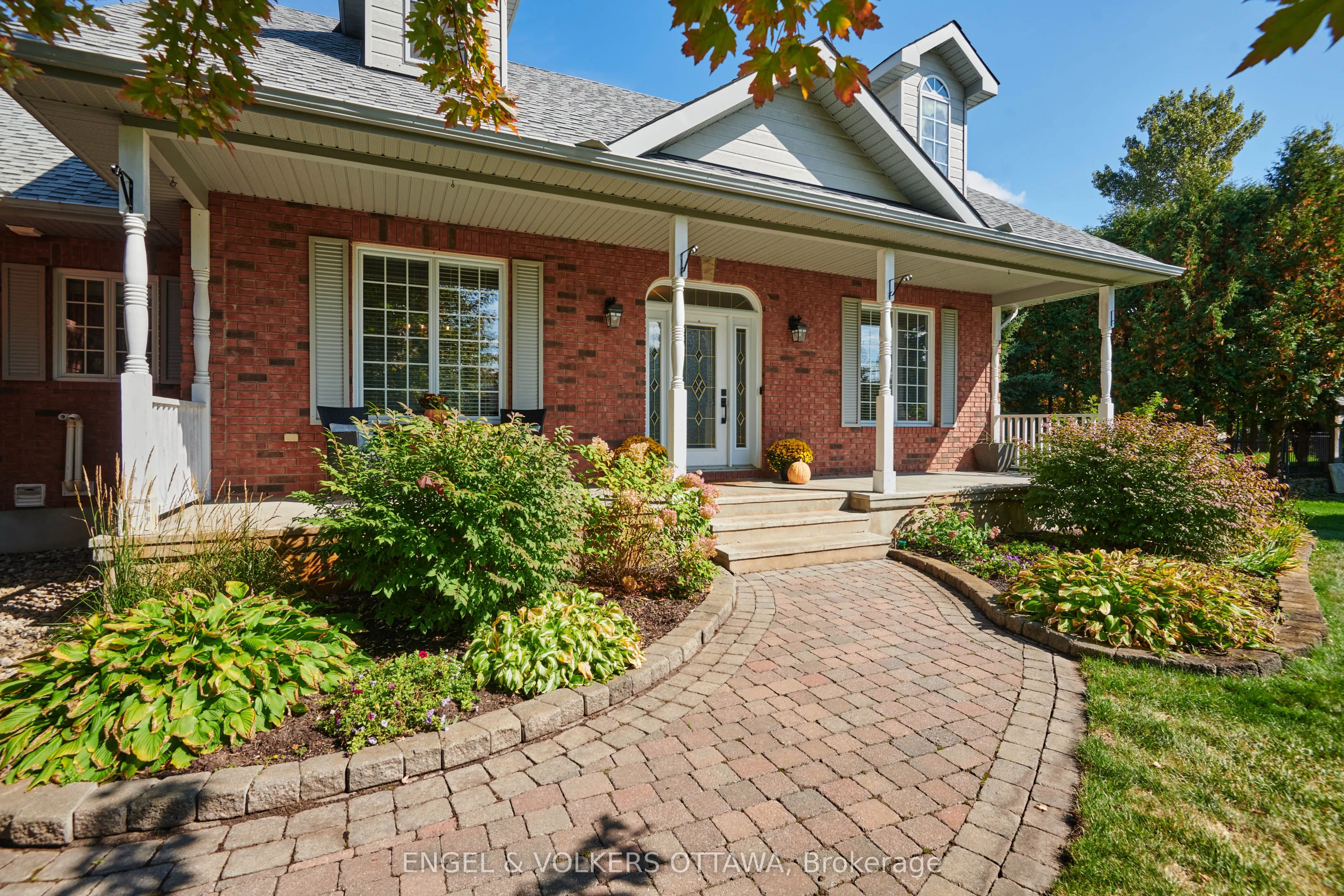 1491 Stableview Way