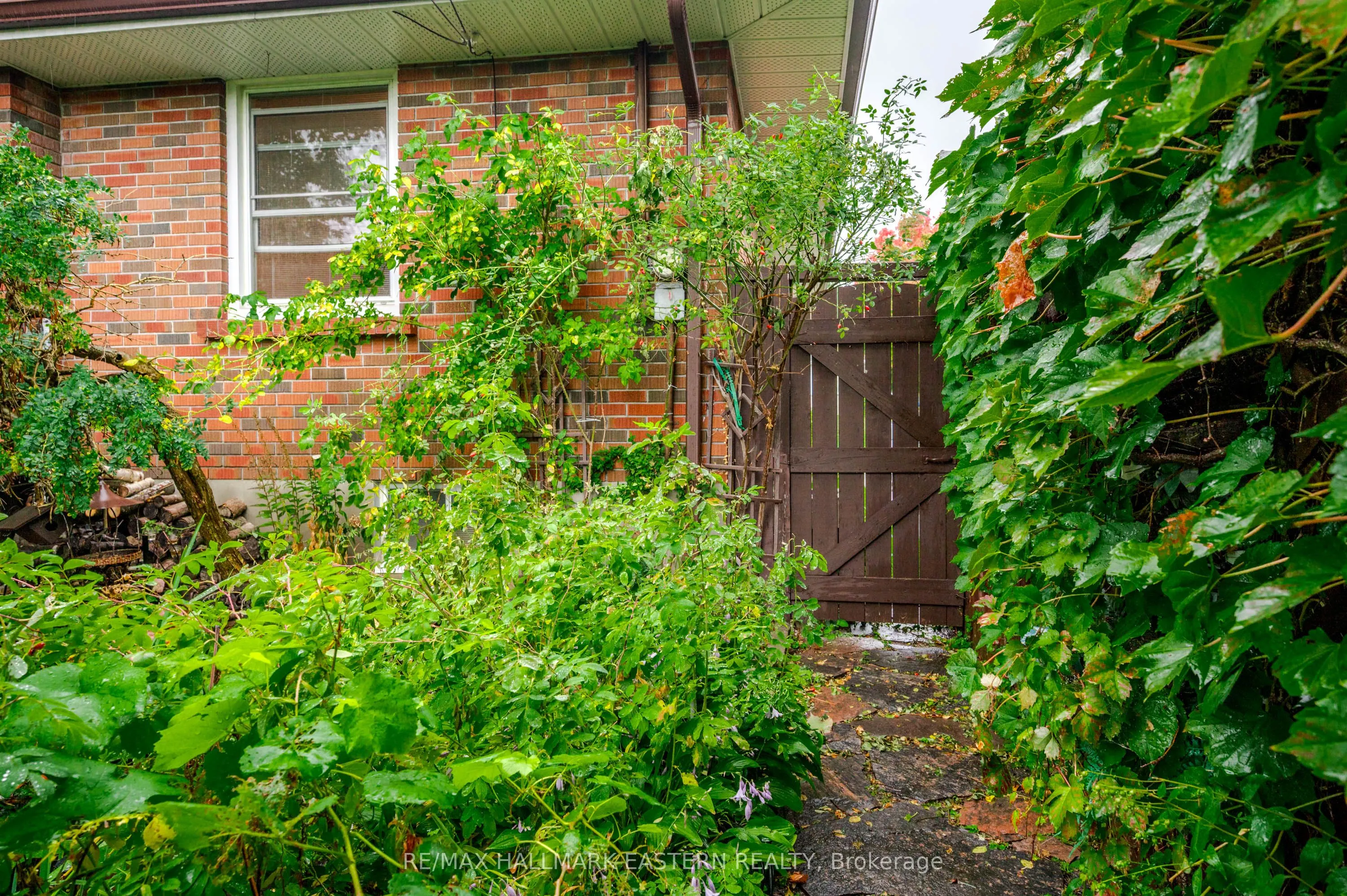 385 Bellevue Street