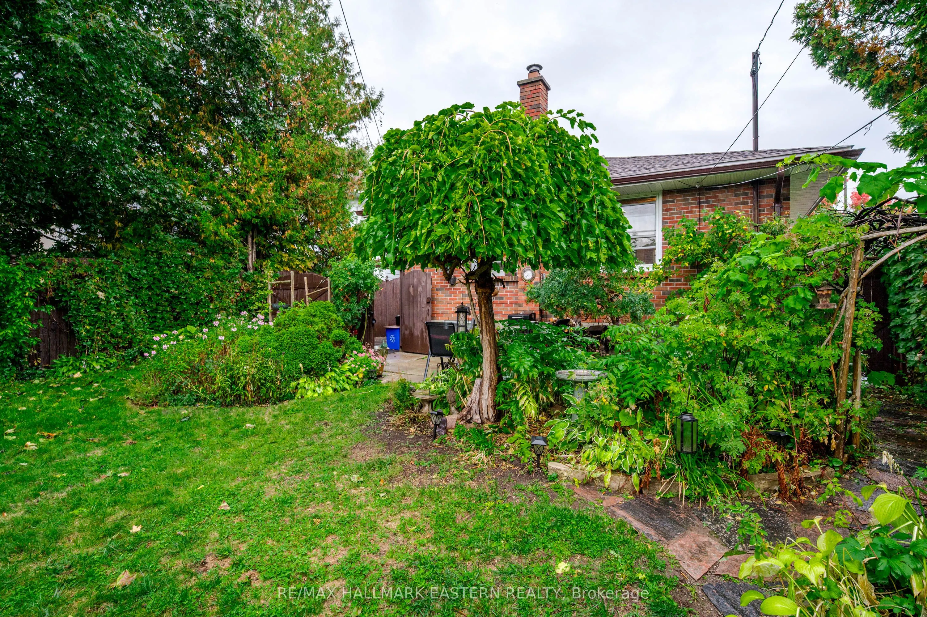 385 Bellevue Street