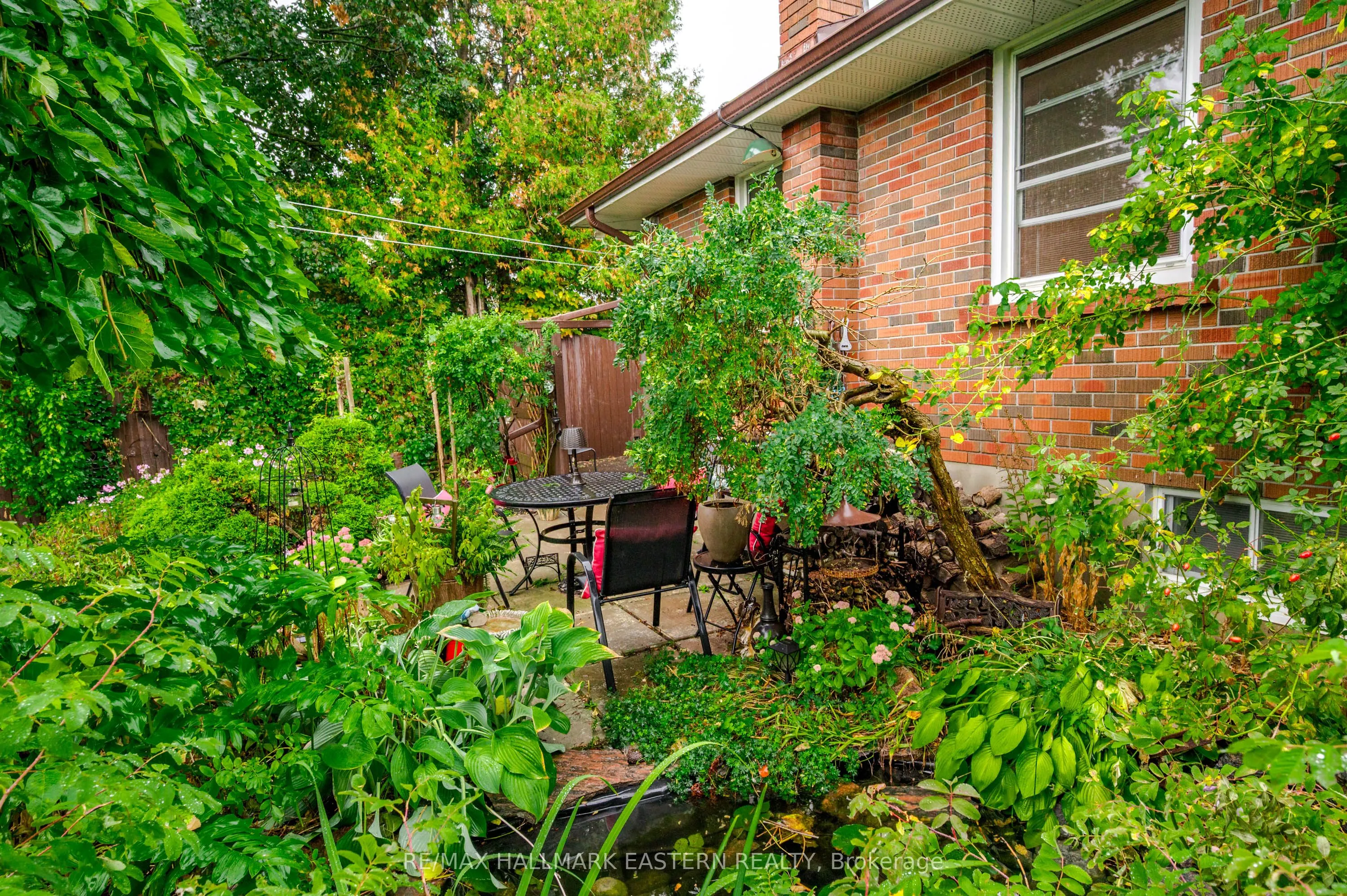 385 Bellevue Street