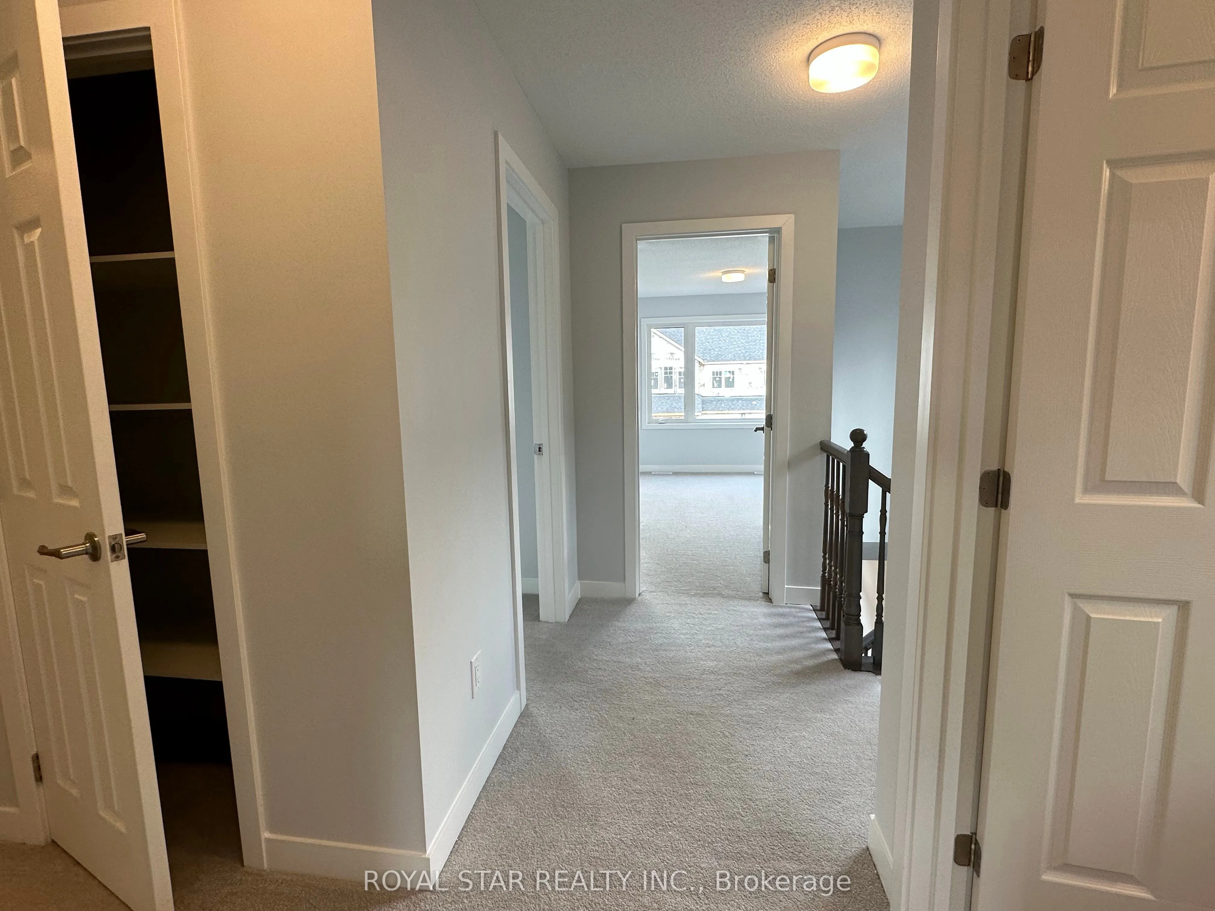 238 Billrian Crescent