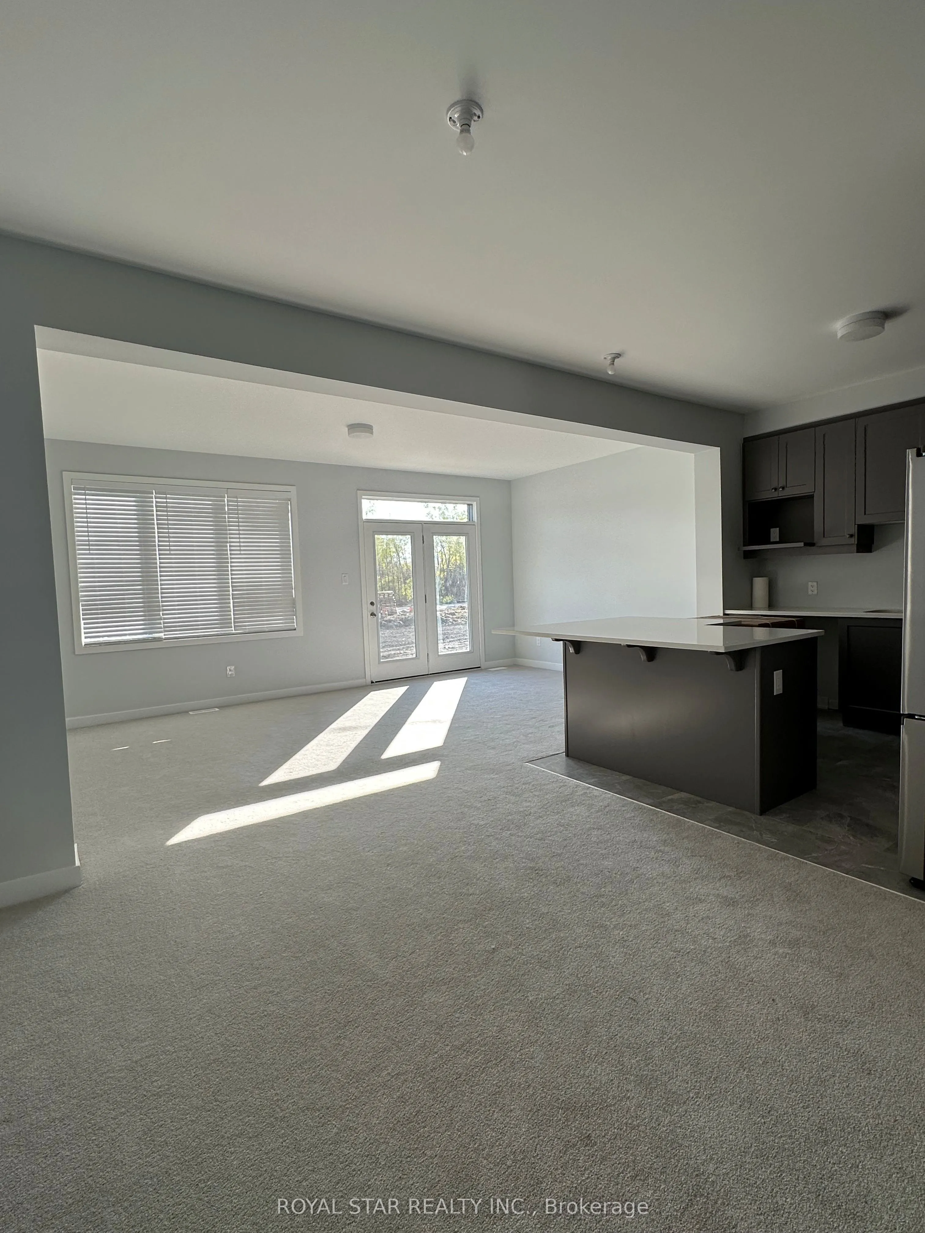 238 Billrian Crescent