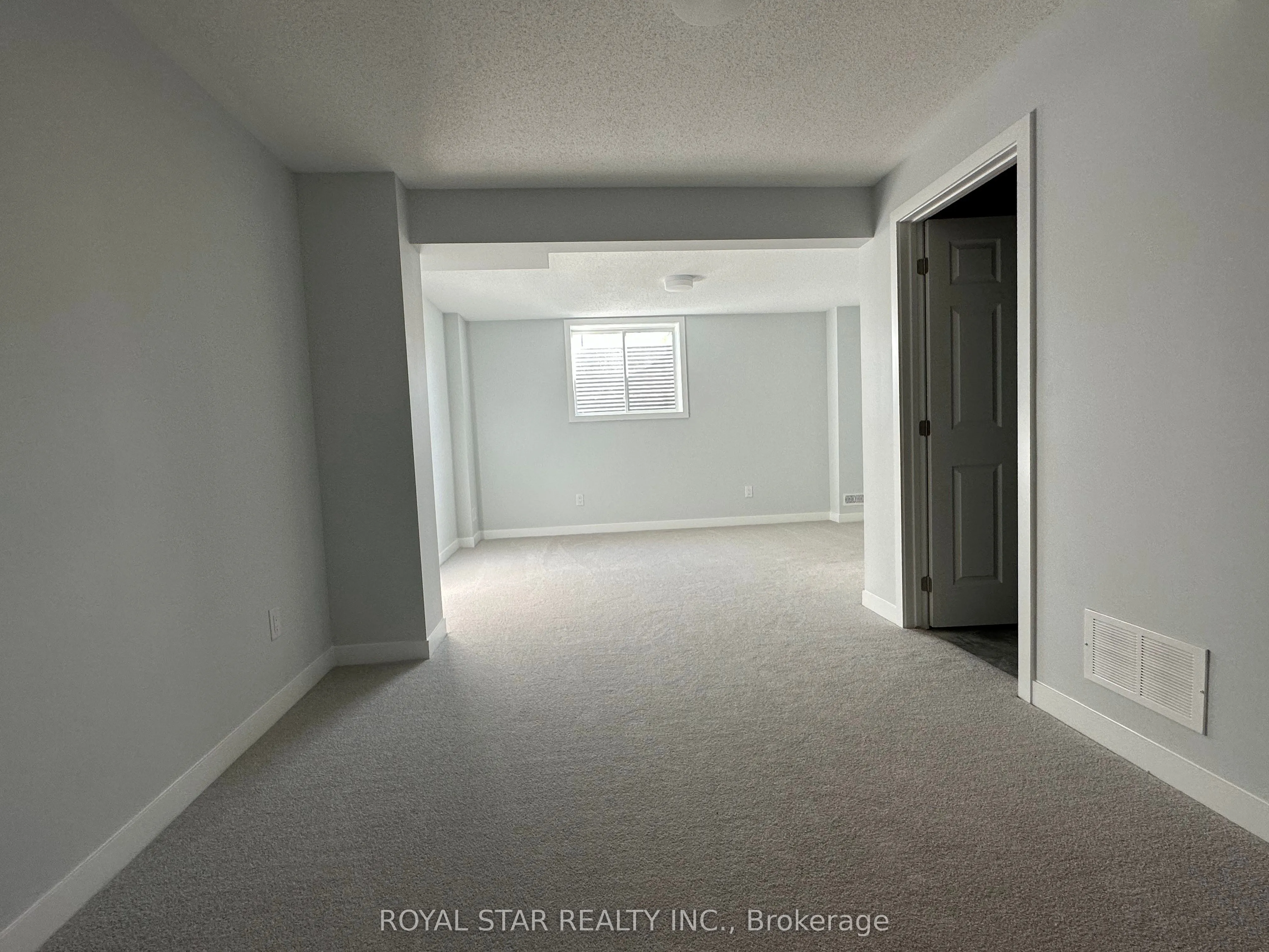 238 Billrian Crescent