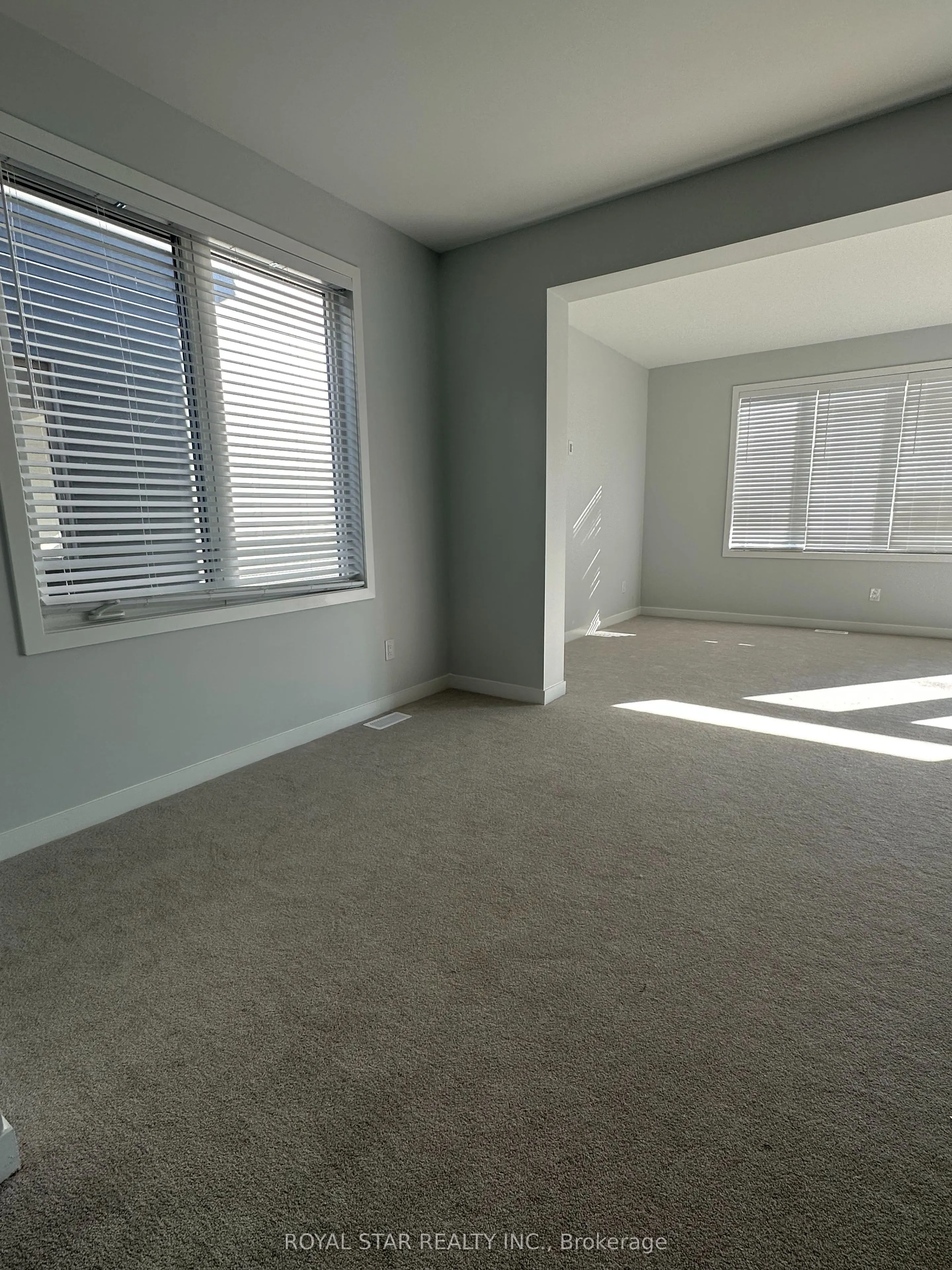 238 Billrian Crescent