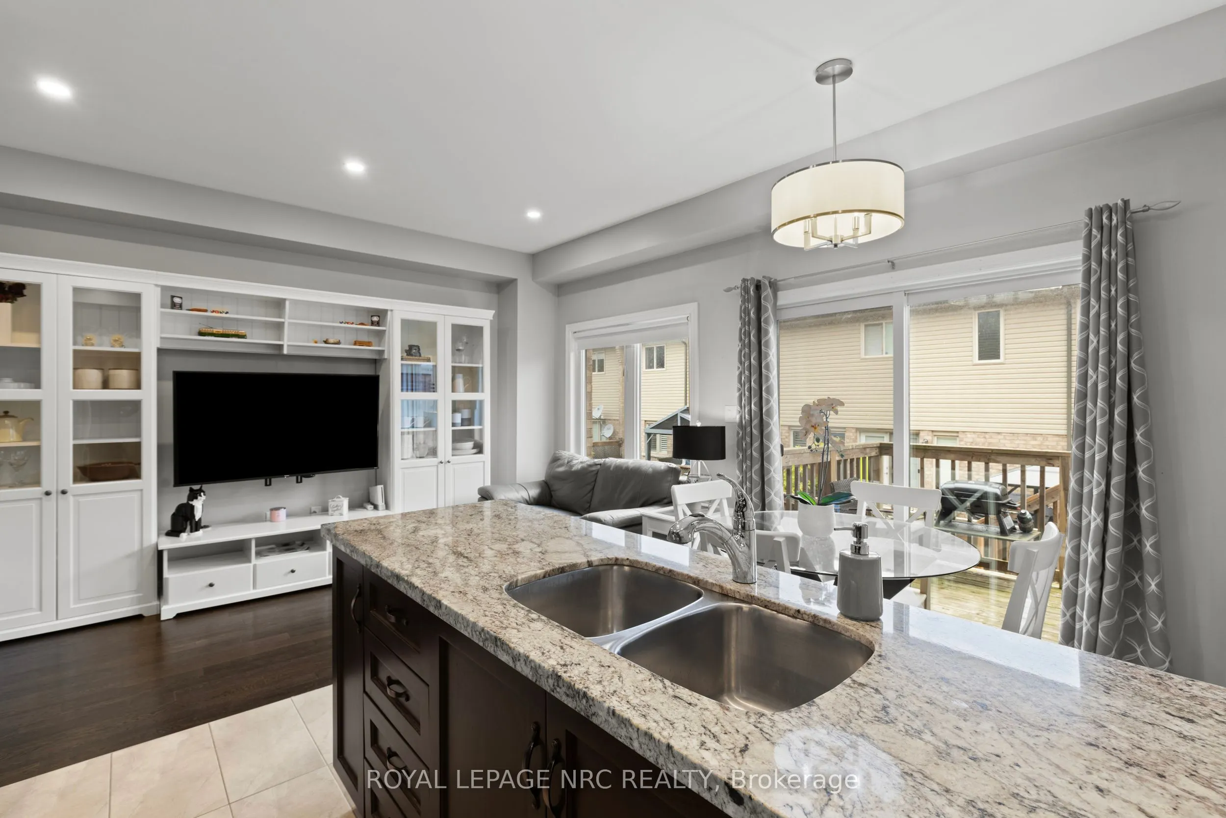 377 Glancaster Road, #15