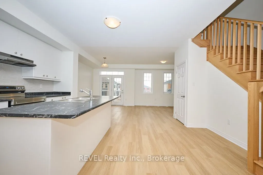 68 Feather Road