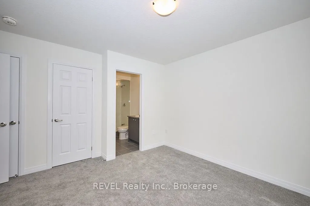 68 Feather Road