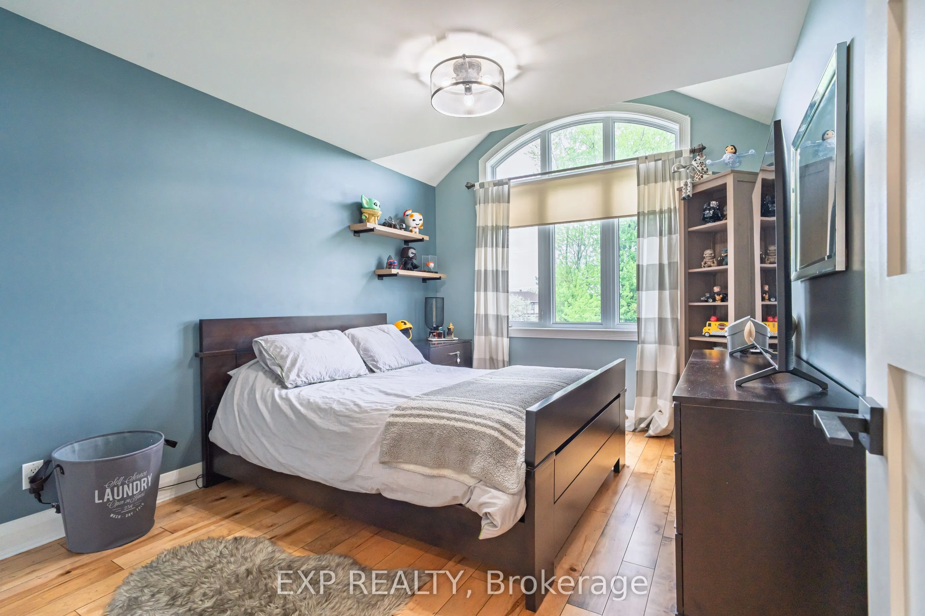 1466 Rhea Place