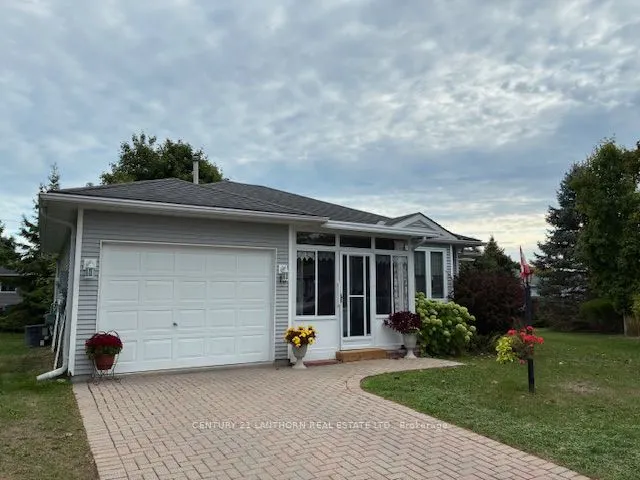 10 Reynolds Place W