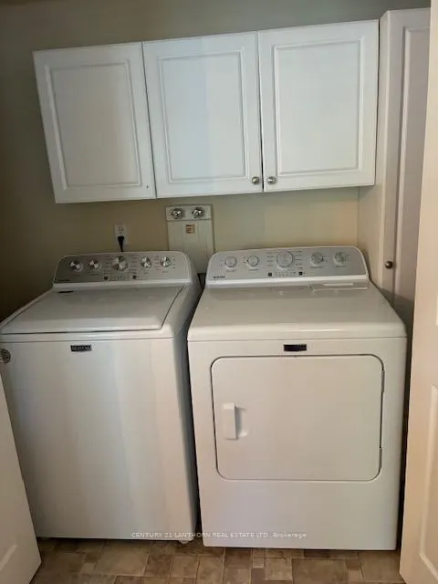 10 Reynolds Place W