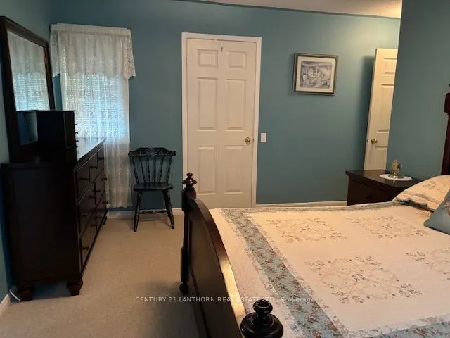 10 Reynolds Place W