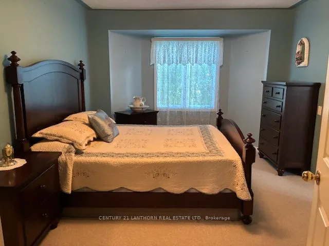 10 Reynolds Place W