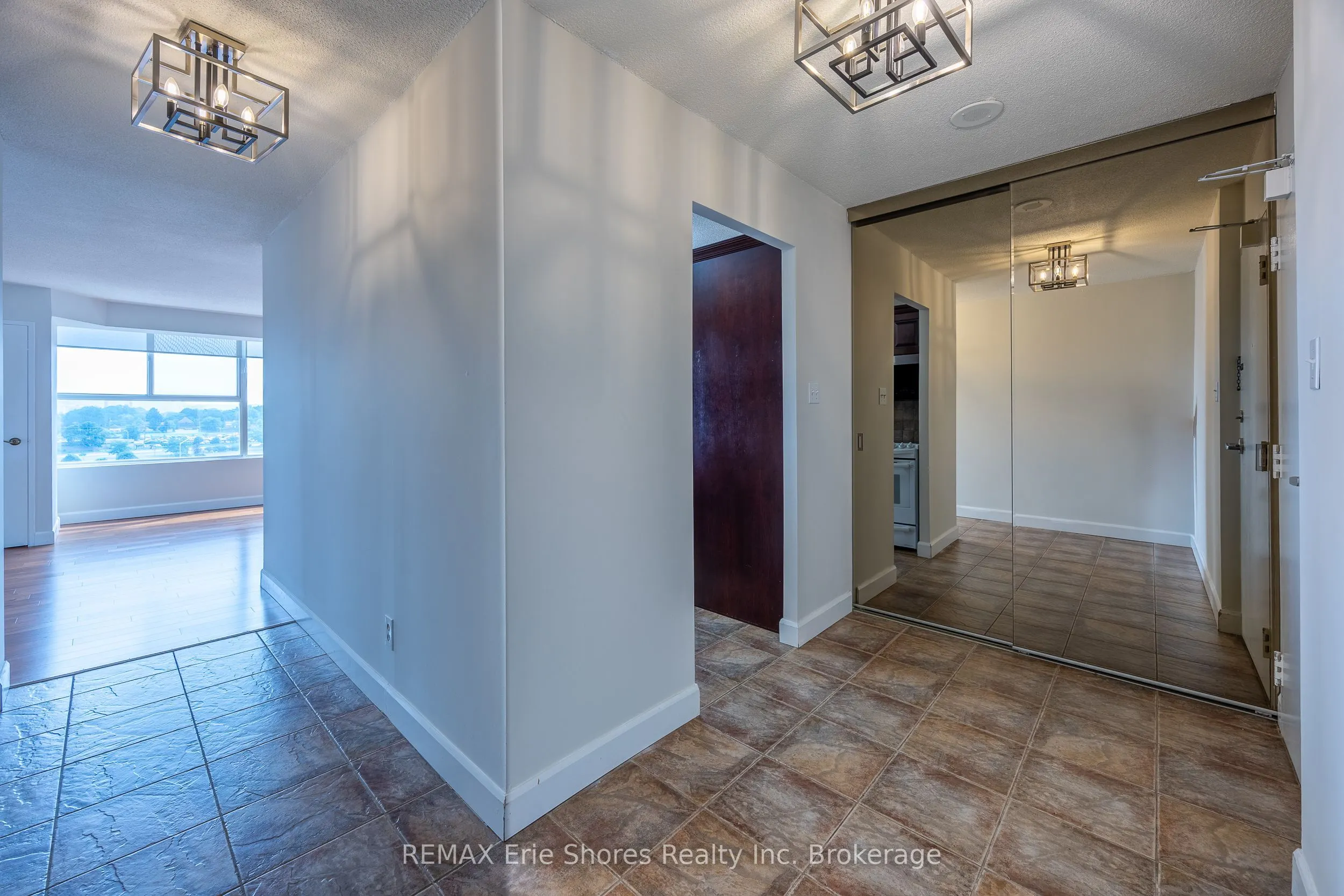 7 Gale Crescent, #504
