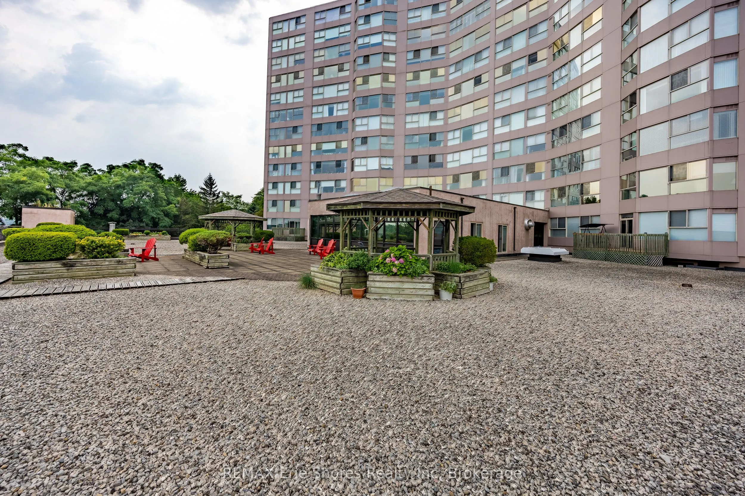 7 Gale Crescent, #504