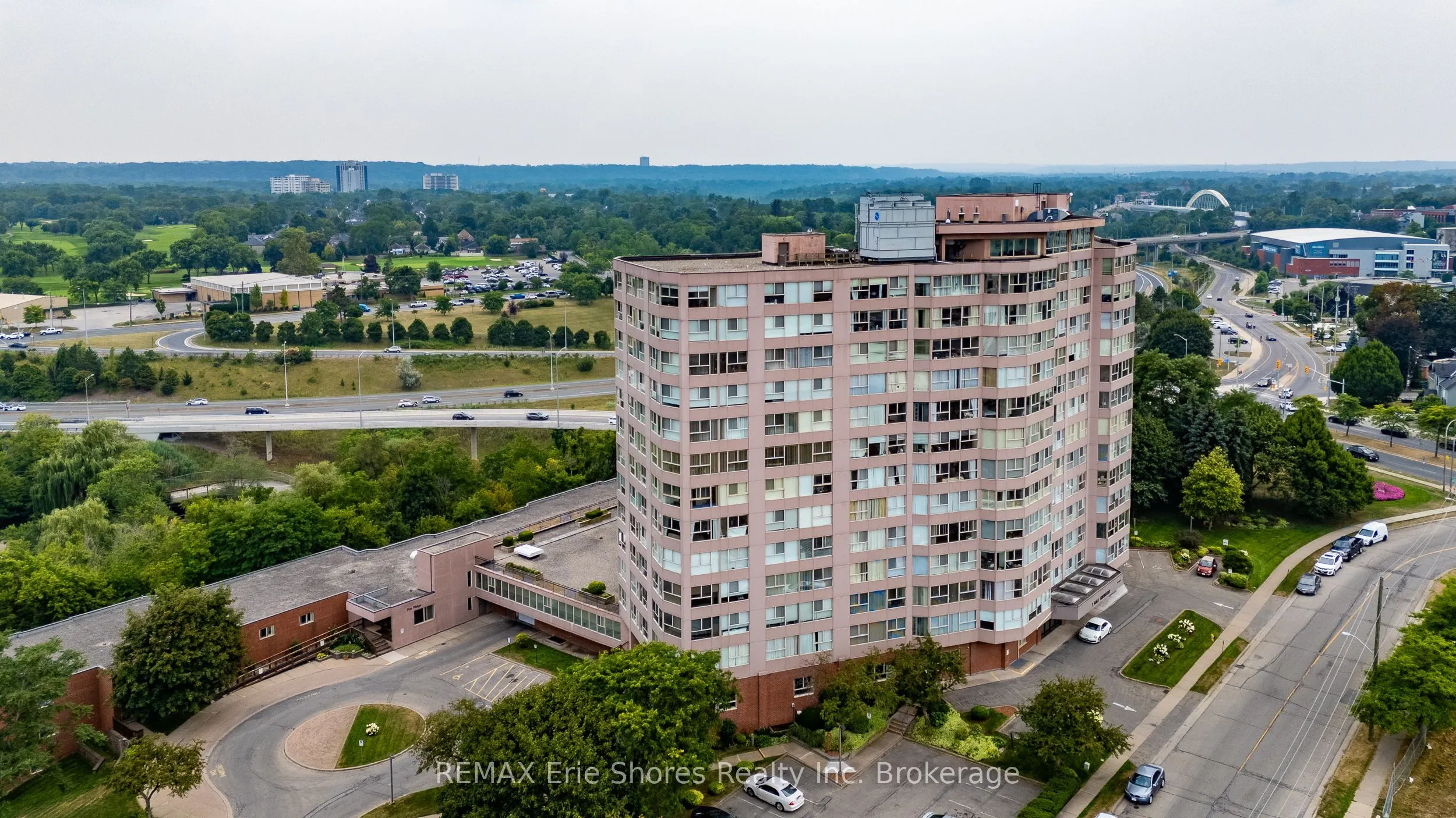 7 Gale Crescent, #504
