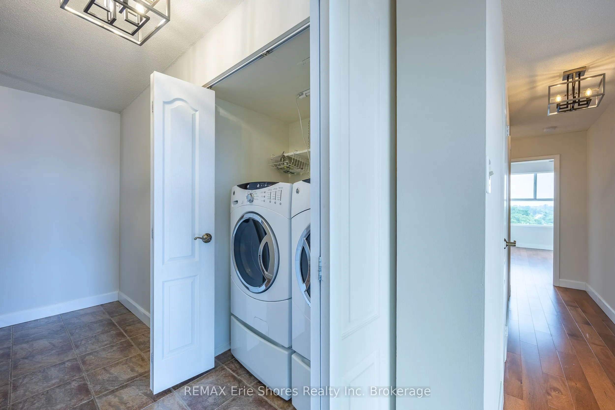 7 Gale Crescent, #504
