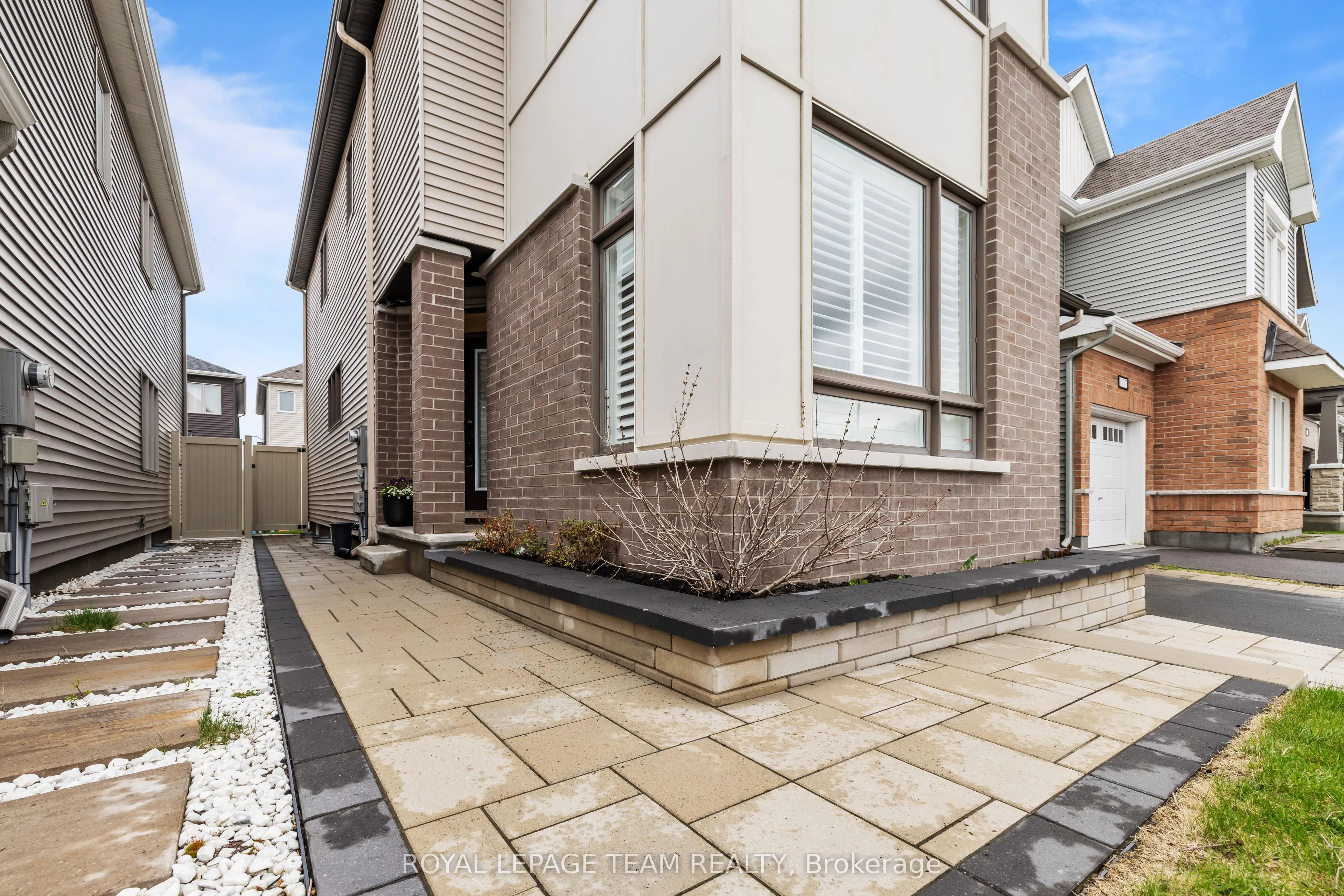 1135 Apolune Street