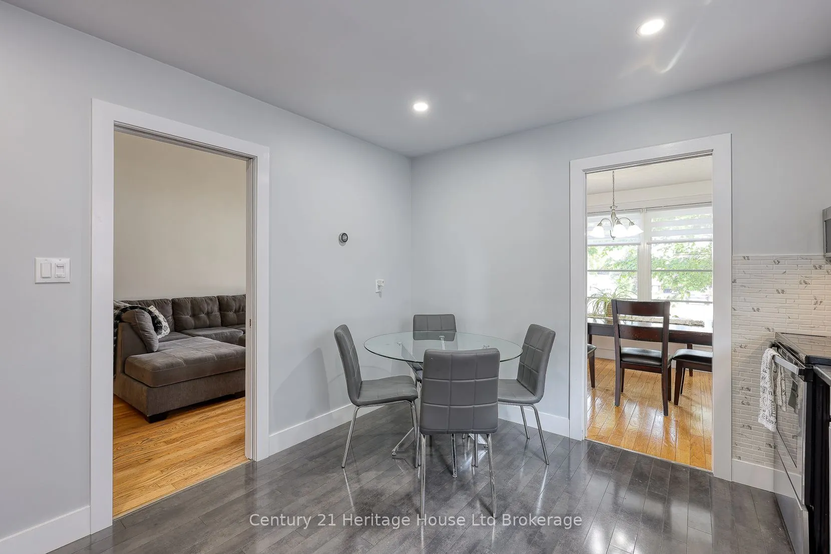275 Cartier Drive N