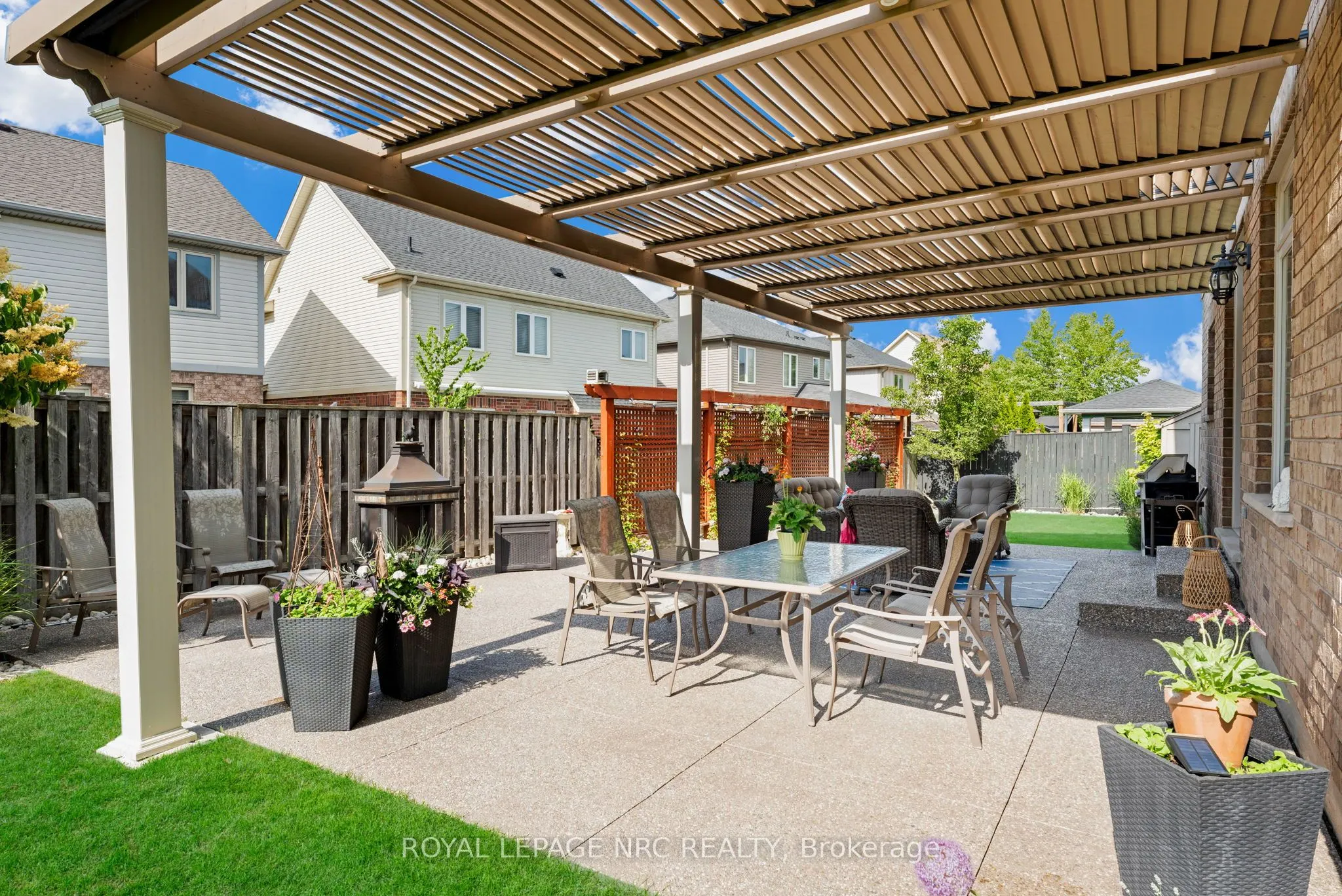 13 Alex Grant Place