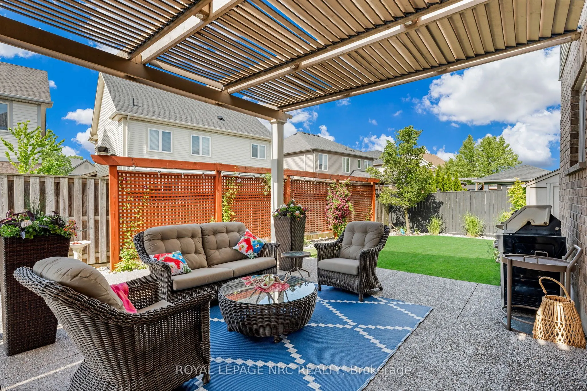 13 Alex Grant Place