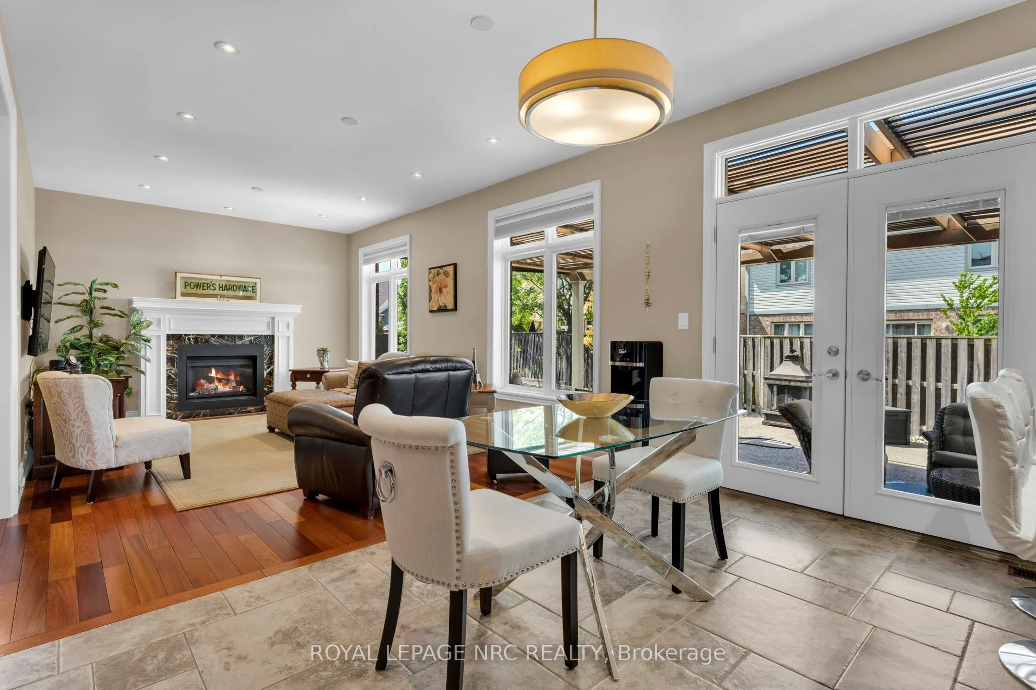 13 Alex Grant Place