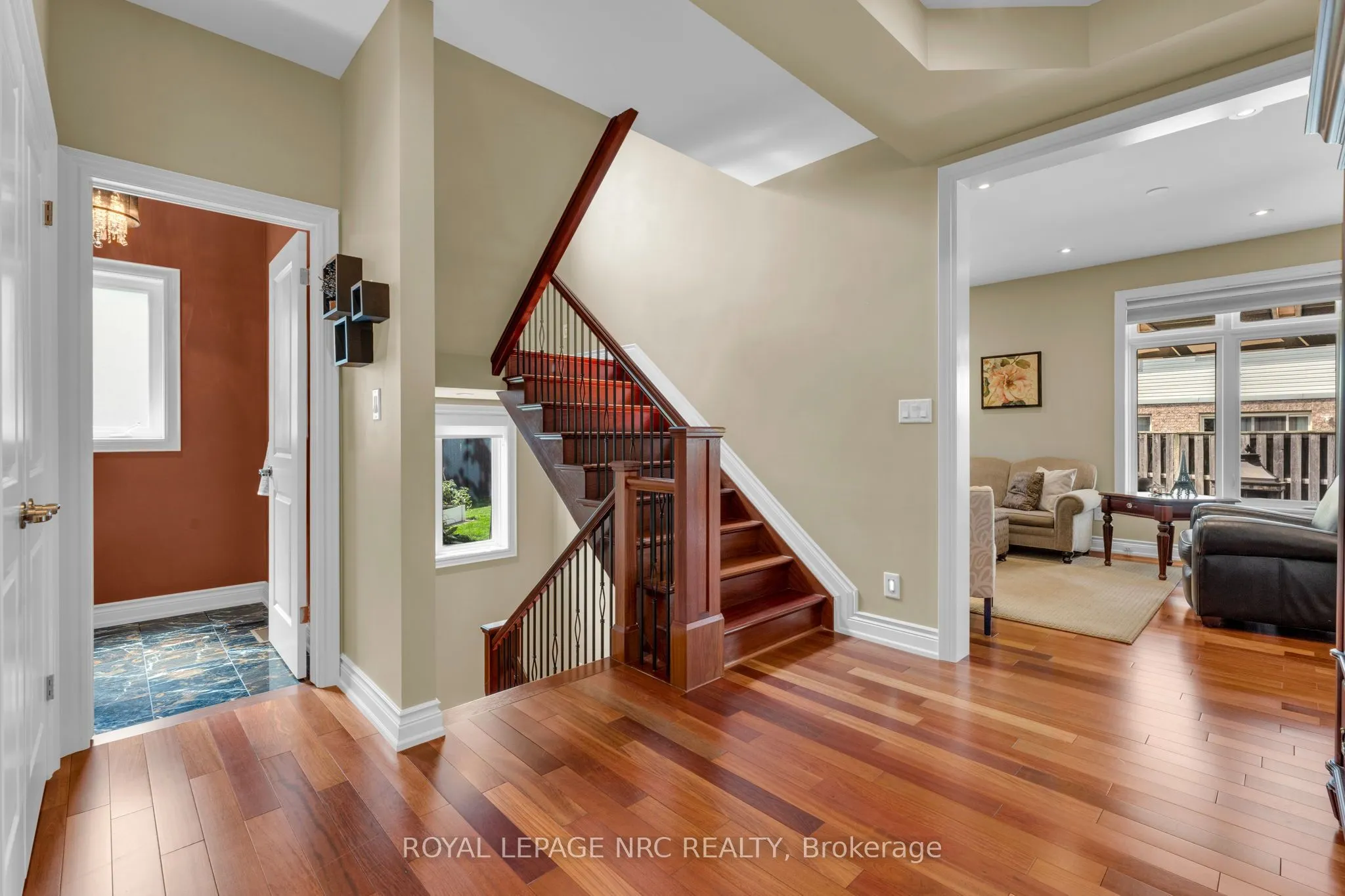 13 Alex Grant Place