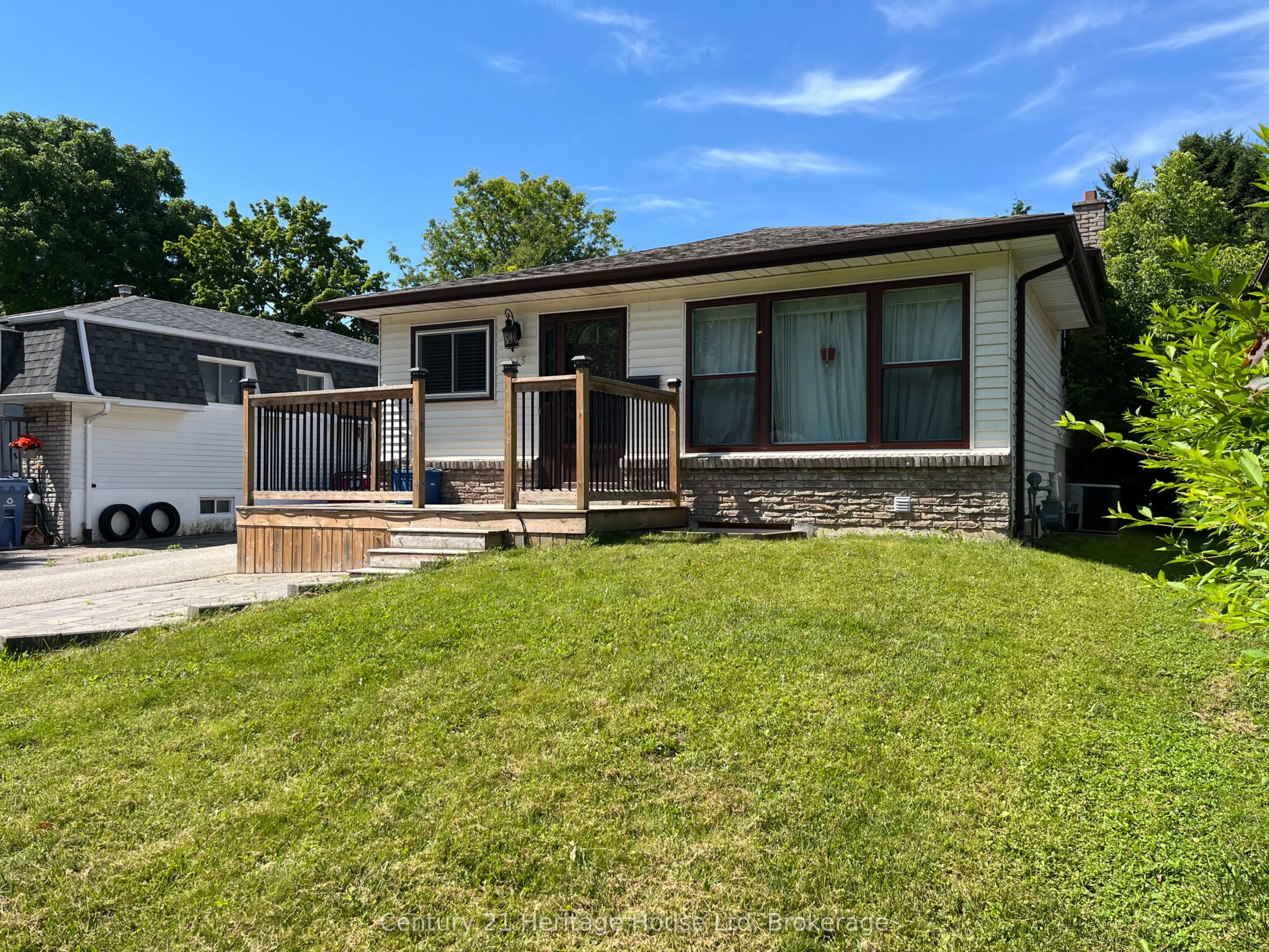 375 West Acres Drive