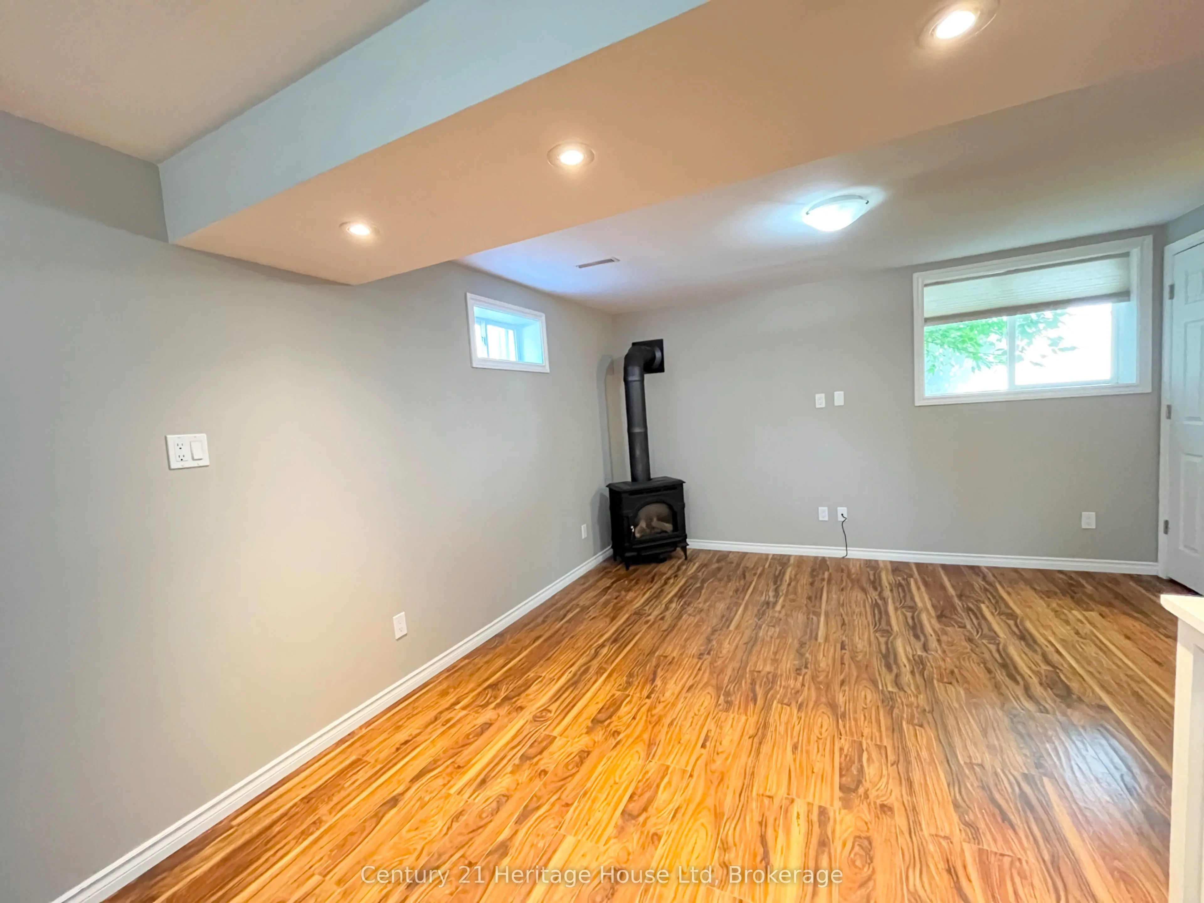 375 West Acres Drive
