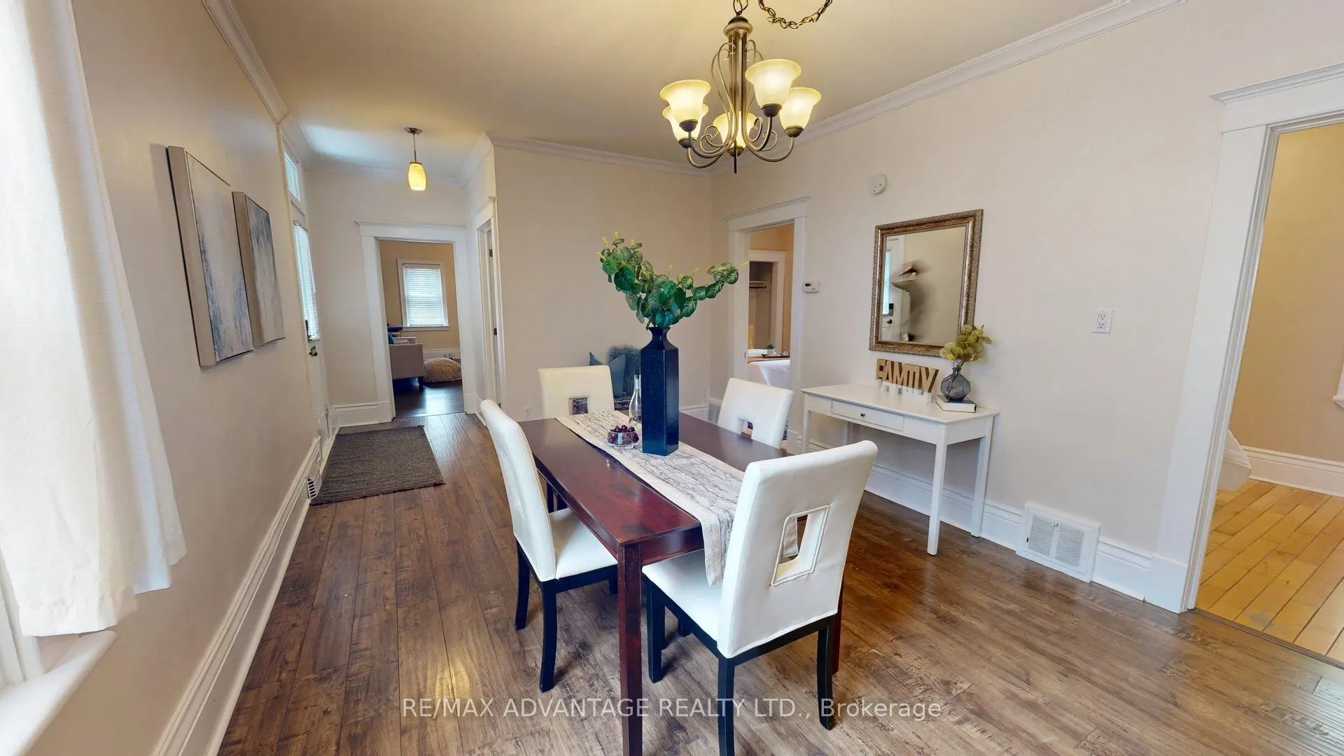 137 Woodward Avenue