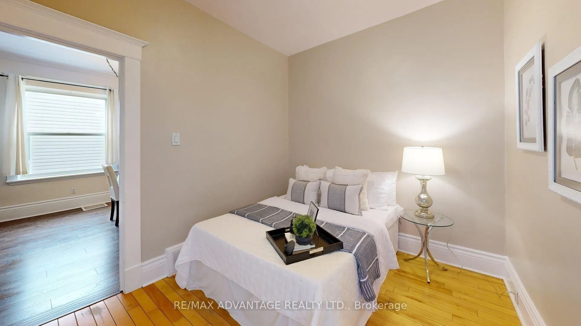 137 Woodward Avenue