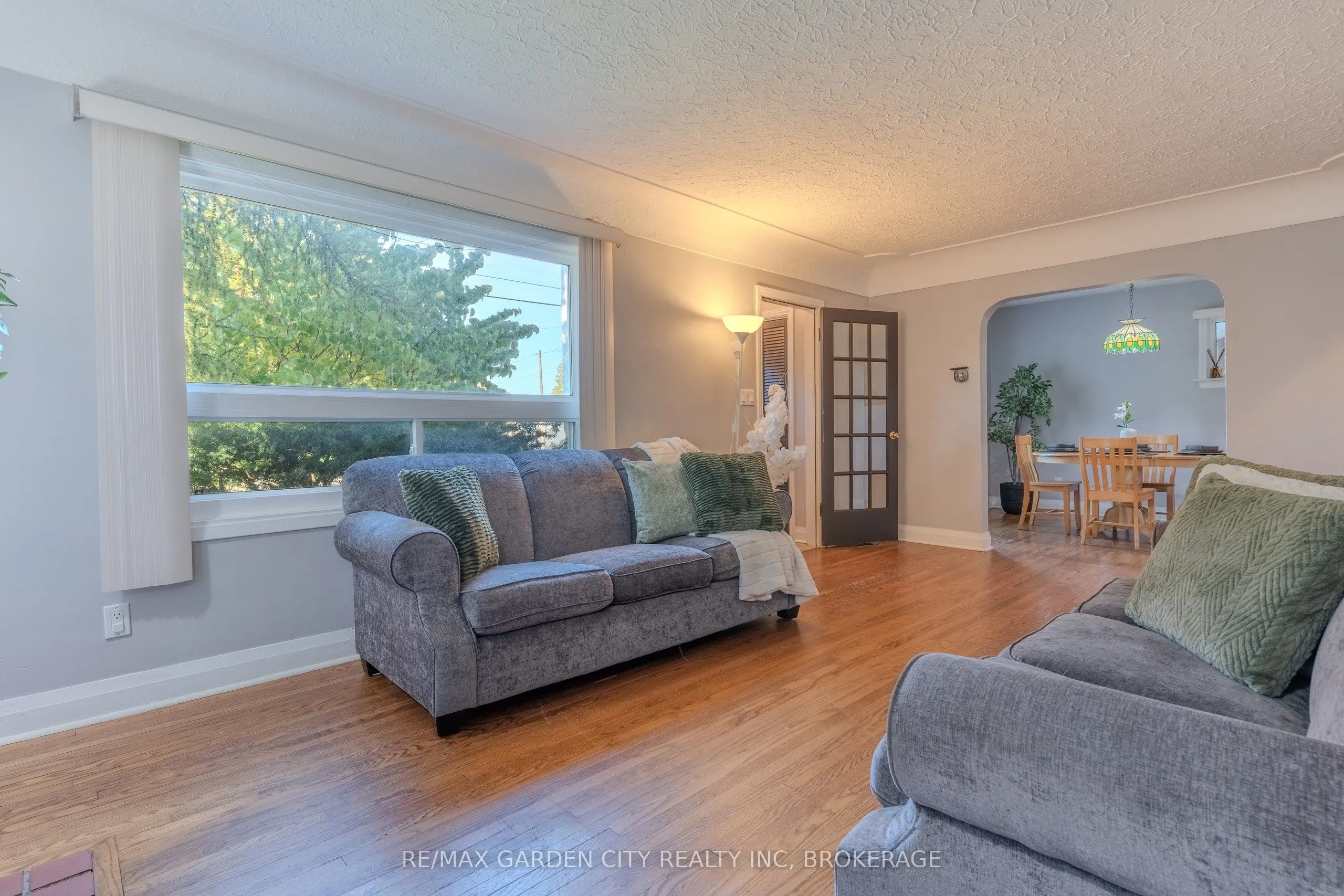 201 Thorold Road