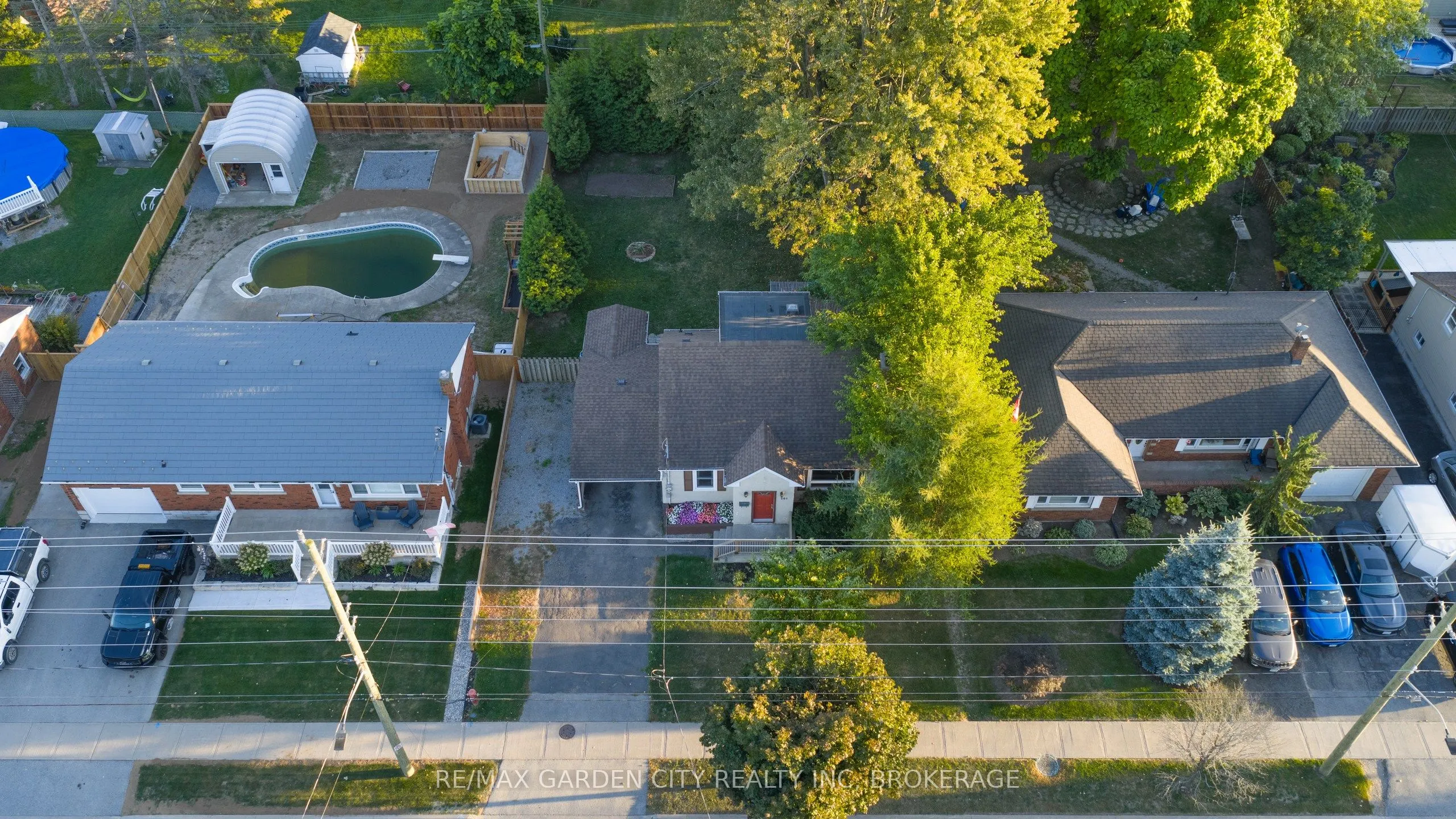 201 Thorold Road