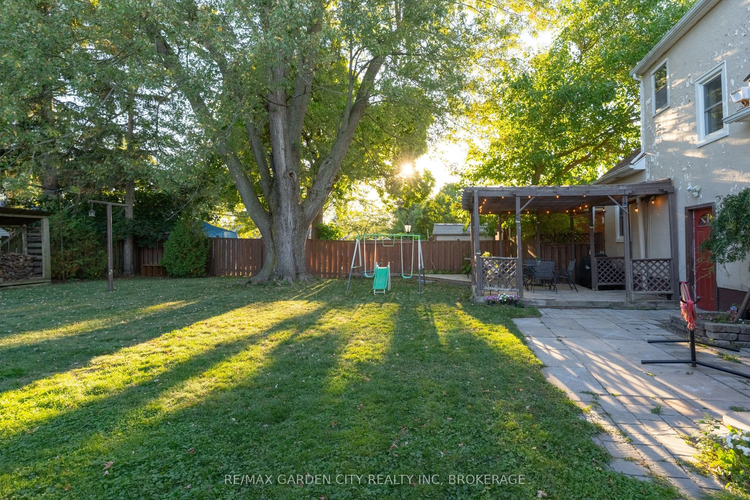 201 Thorold Road